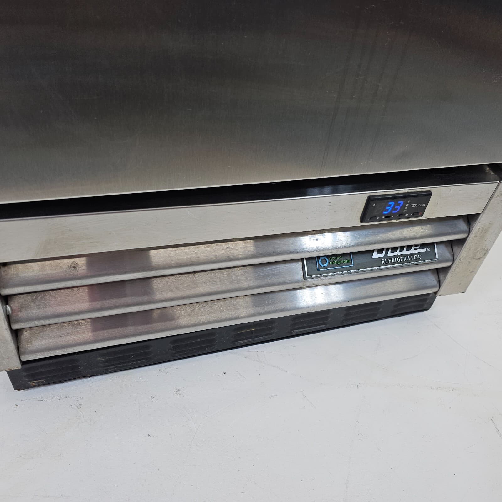 TRUE T-12-HC REACH IN 1 SECTION REFRIGERATOR. Solid Door, Single Section REF1005 4