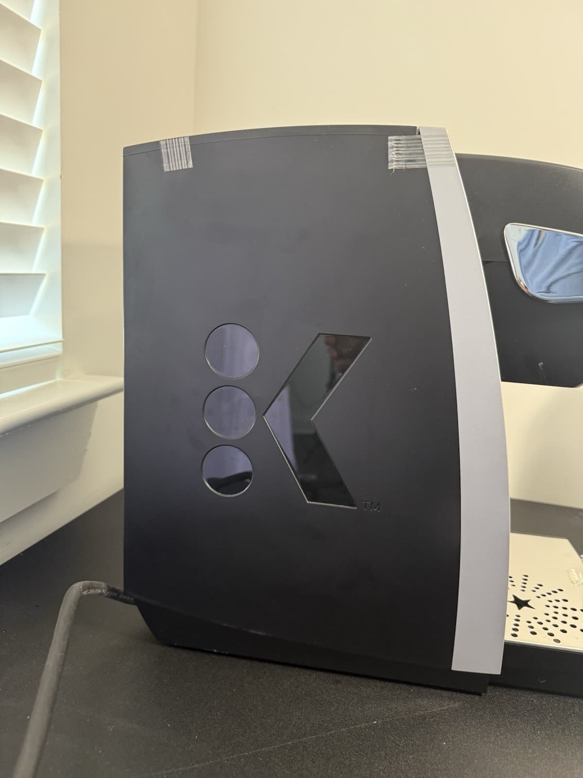 Keurig K150P Commercial Coffee Maker Direct Water Line Model Office Airbnb Salon 4