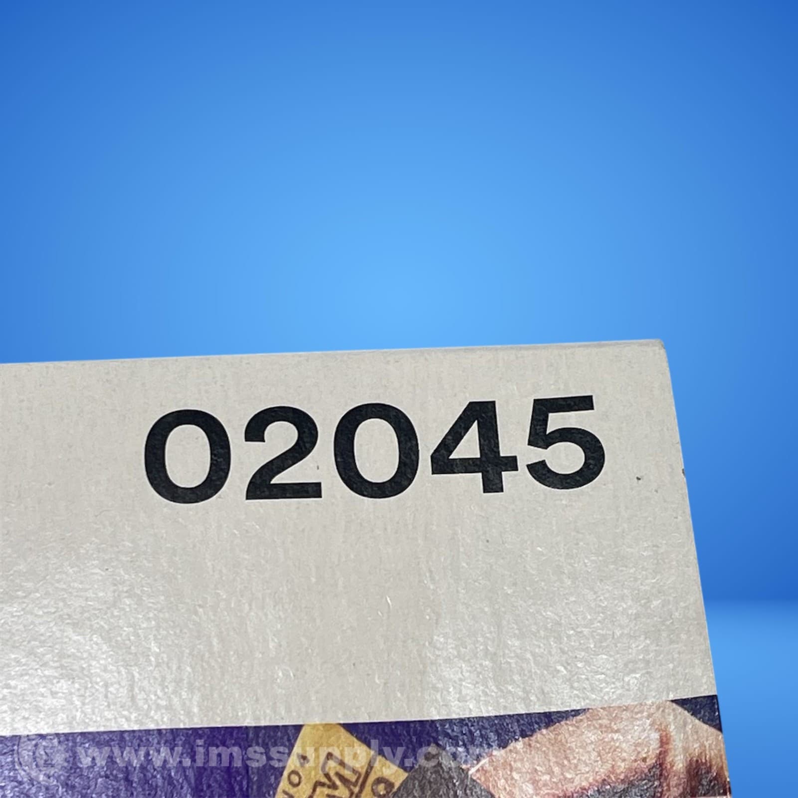 3M 02045 Box of 50 Wet or Dry Abrasive Sheets, 2500 Grit FNFP 4