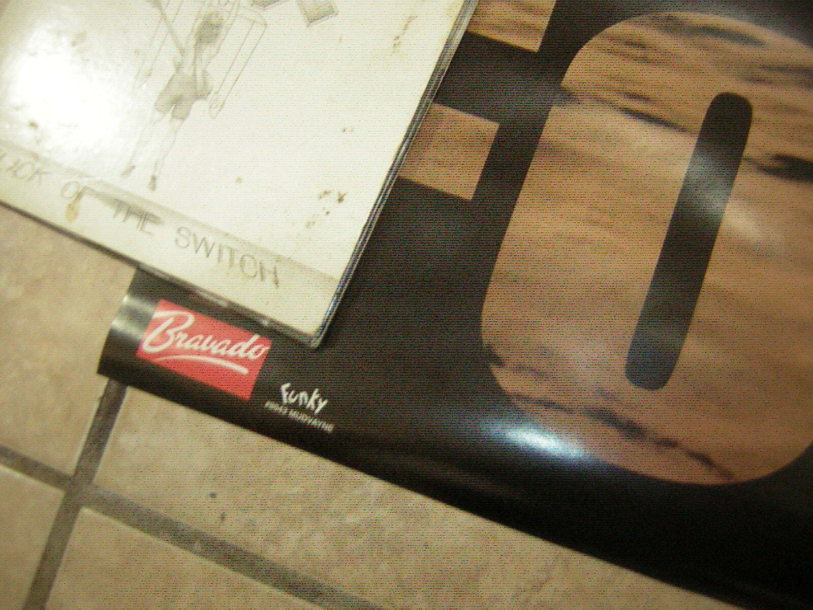 MUDVAYNE POSTER 2005 FOUND LICENSED BRAVADO /FUNKY CHAD GRAY 5