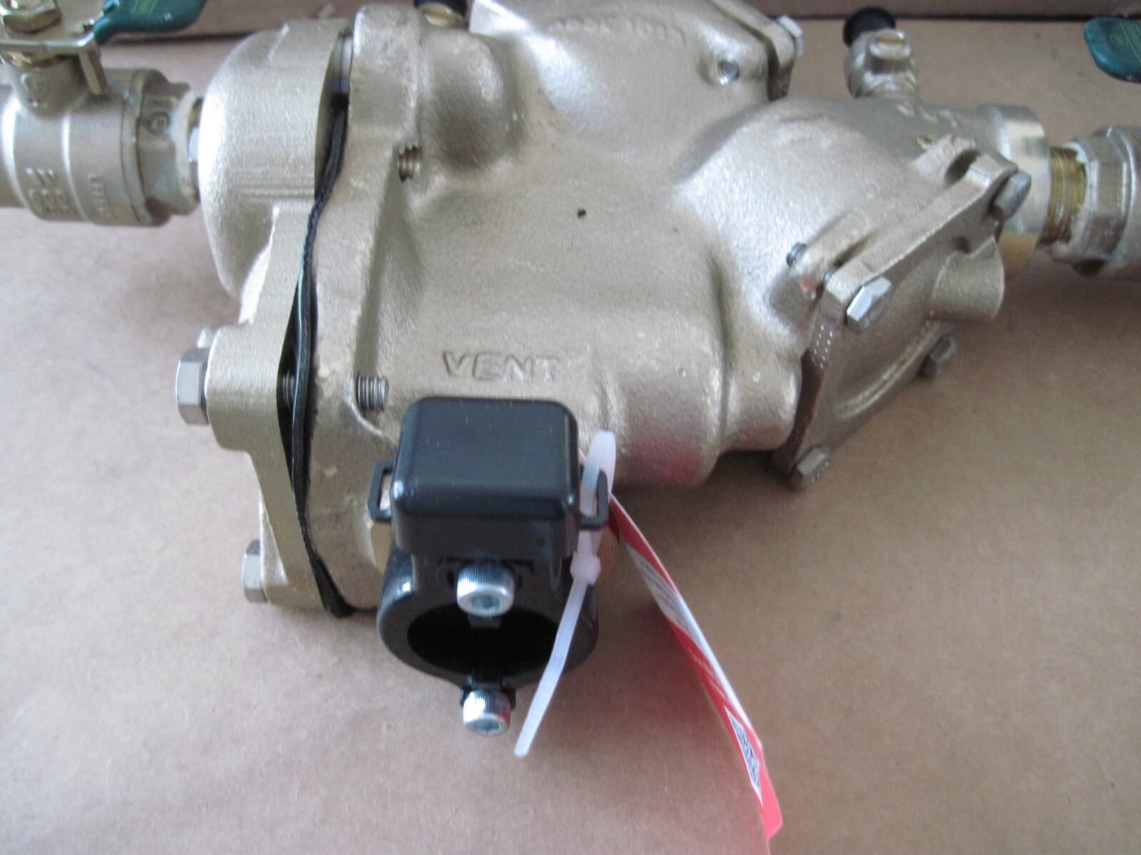 Watts 3/4 LF909-QT-FS 3/4" FNPT Reduced Pressure Zone Backflow Preventer 5