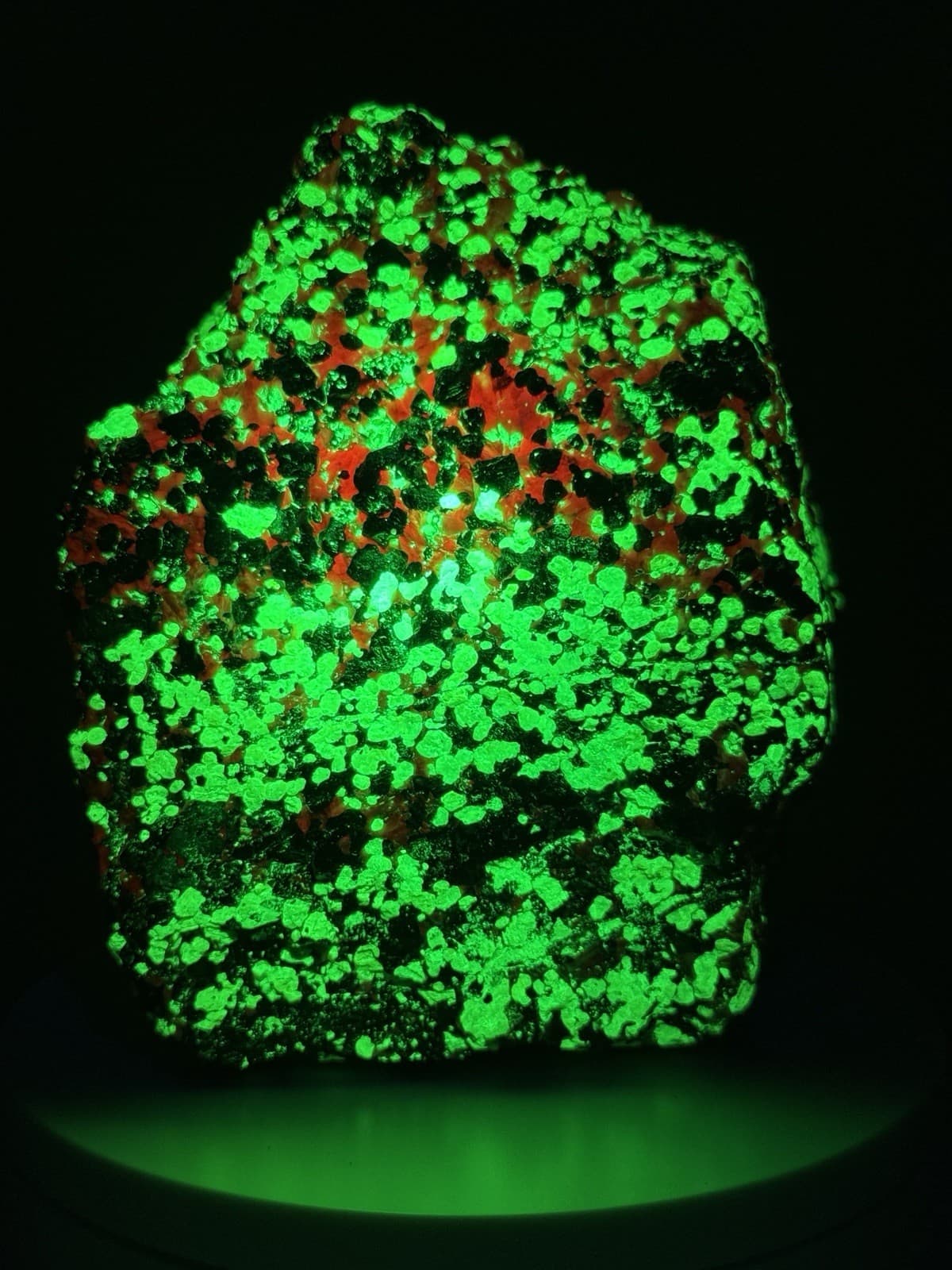 LARGE VIBRANT Franklinite, Willemite & Calcite NJ Fluorescent Mineral Specimen
