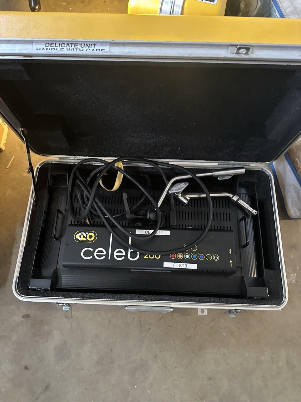 Kino Flo Celeb 200 LED light fixture kit