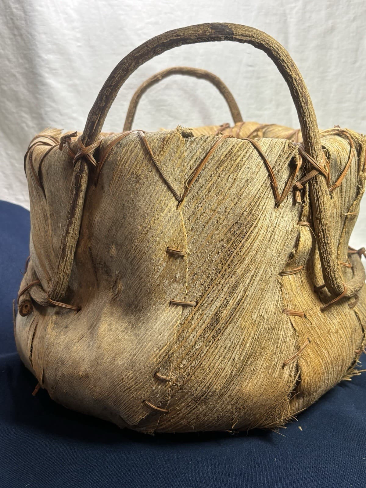 African Coconut Husk Curved Vine Handles Large Primitive Basket. Estate Item EUC 4