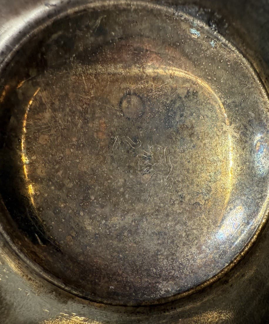 Oneida Vintage Silver-Plated Sugar Bowl 3