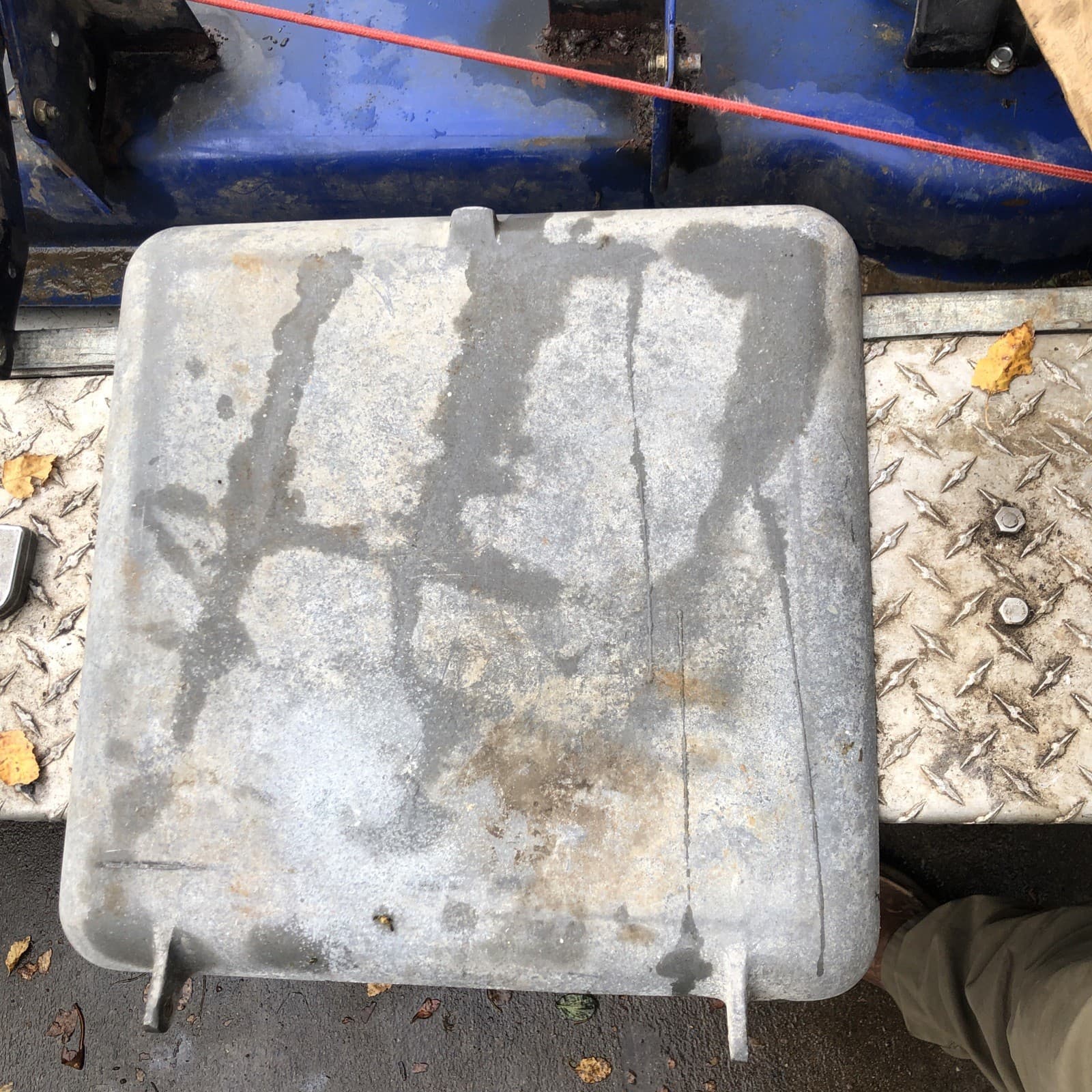 Vintage Antique Maytag Washing Machine LID outside 6