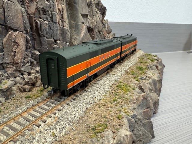 Intermountain Great Northern FT AB HO Locomotives with DCC & Sound 6