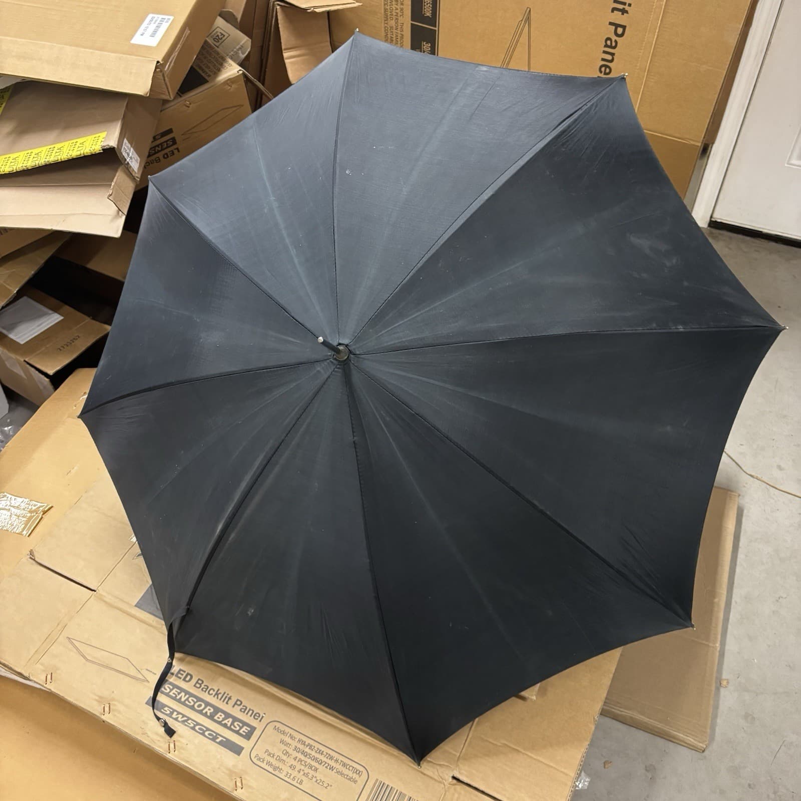 Faux Bamboo Handle Umbrella Black Nylon Hong Kong 42” 4