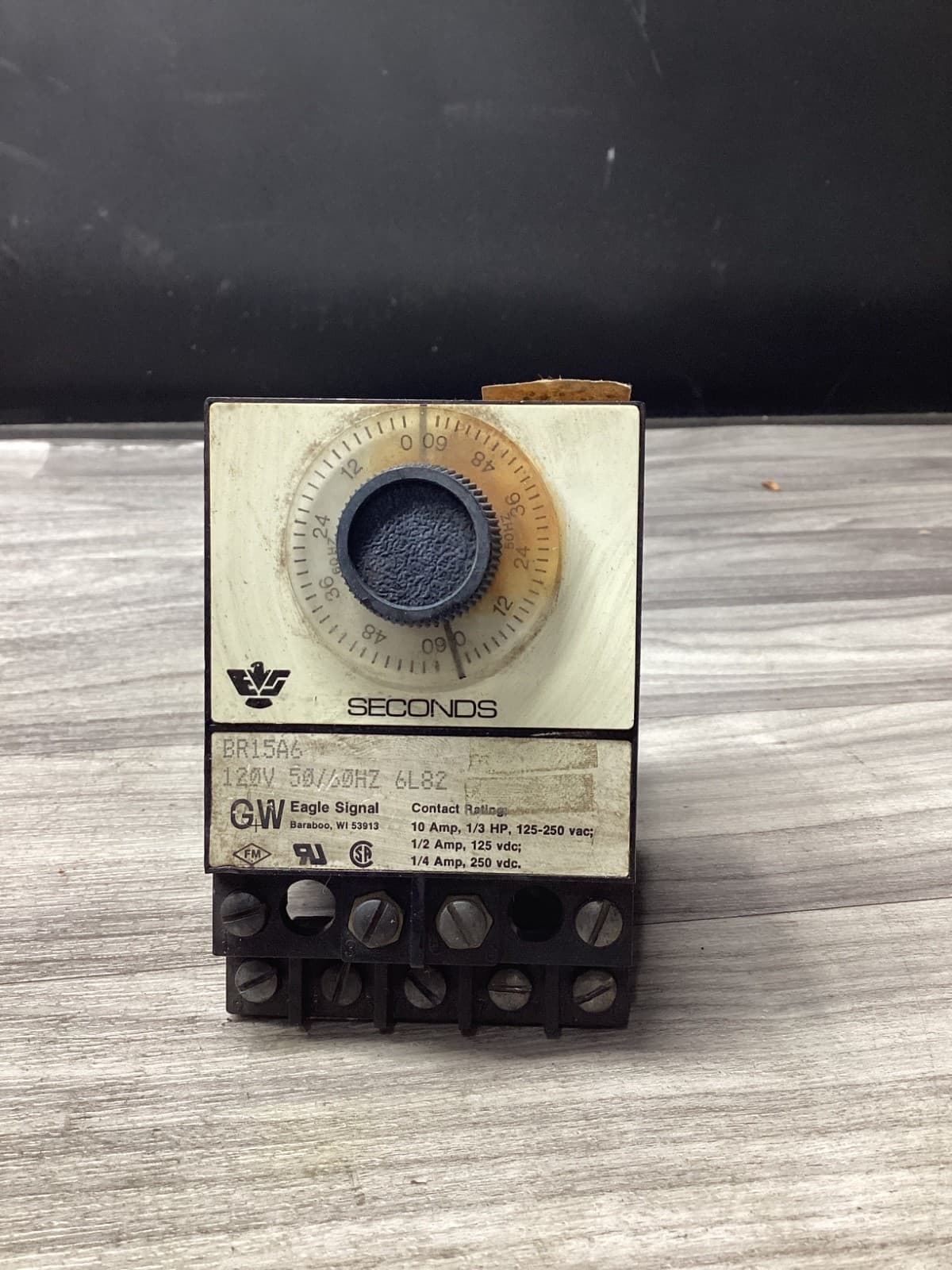Eagle Signal BR15A6 Timer 0-60s #130N65