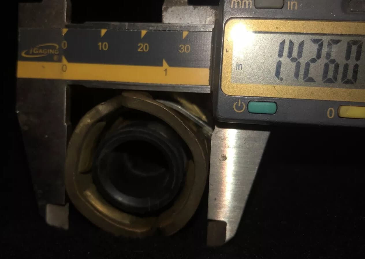 NEW-No Box Hunt Valve Quick As Wink Lock-On Quick Disconnect Valve Coupling 6