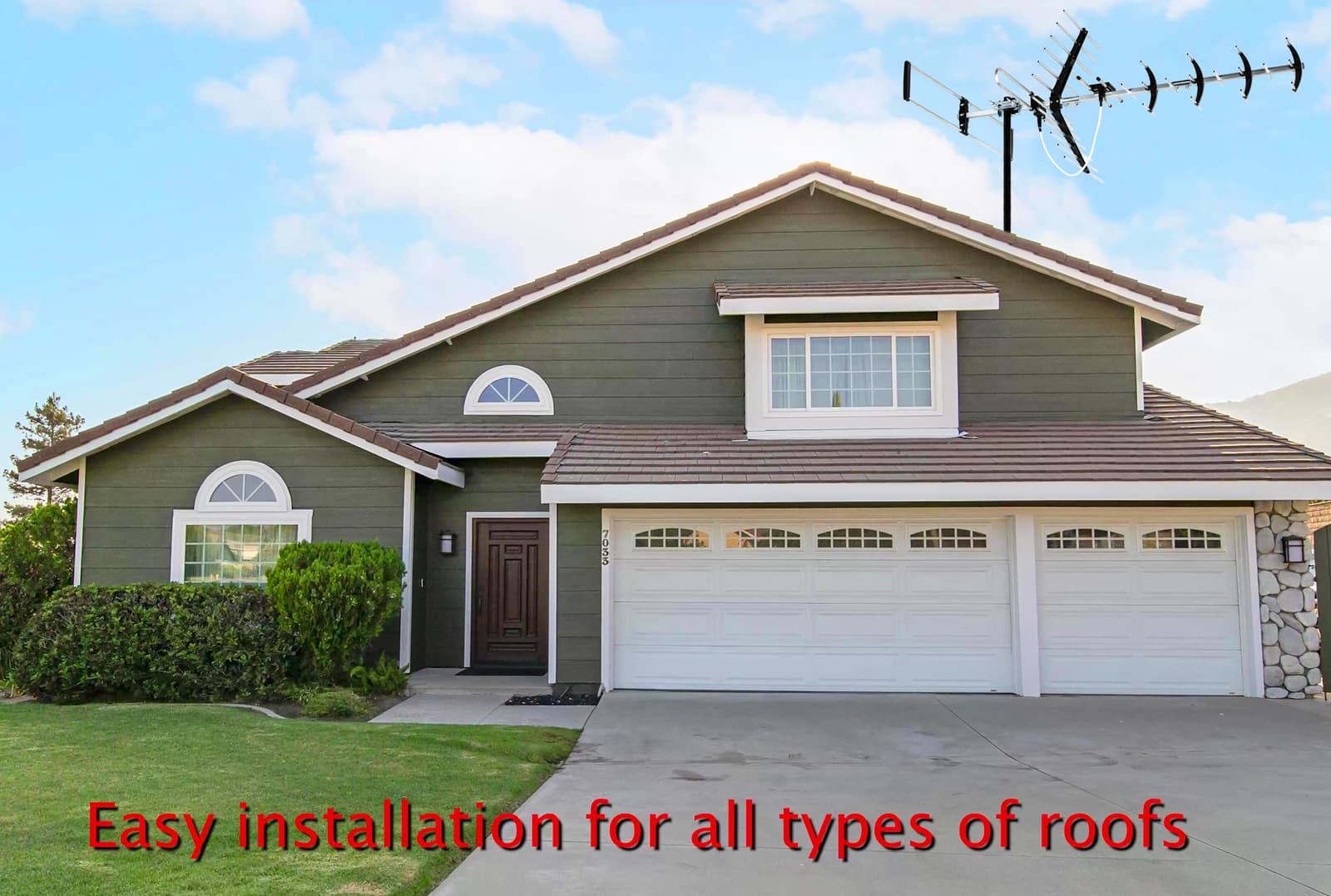 Outdoor Attic or Roof Mount TV Antenna up to 200 Miles with Mounting Pole 3