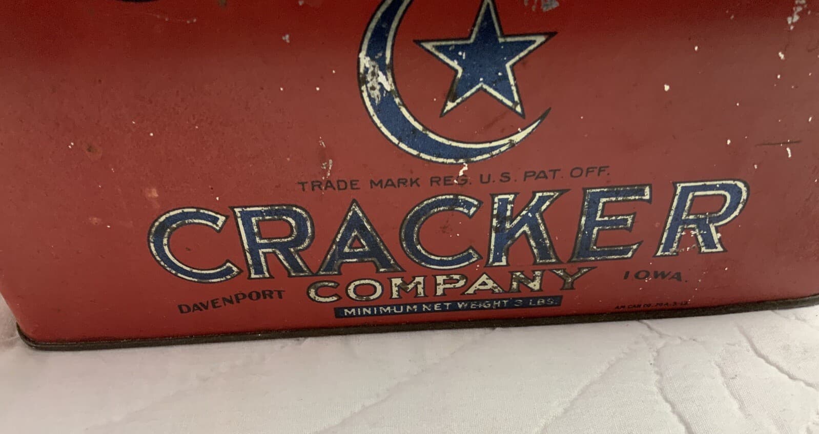 Vintage Advertising Tin, Square, Tom Thumbs Crescent Macaroni & Cracker Co., Red 6