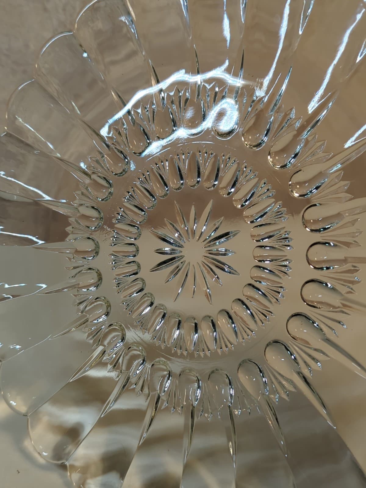 Vtg Mid Century Round Platter Cake Plate Starburst Scalloped Teardrop 11.5" 6