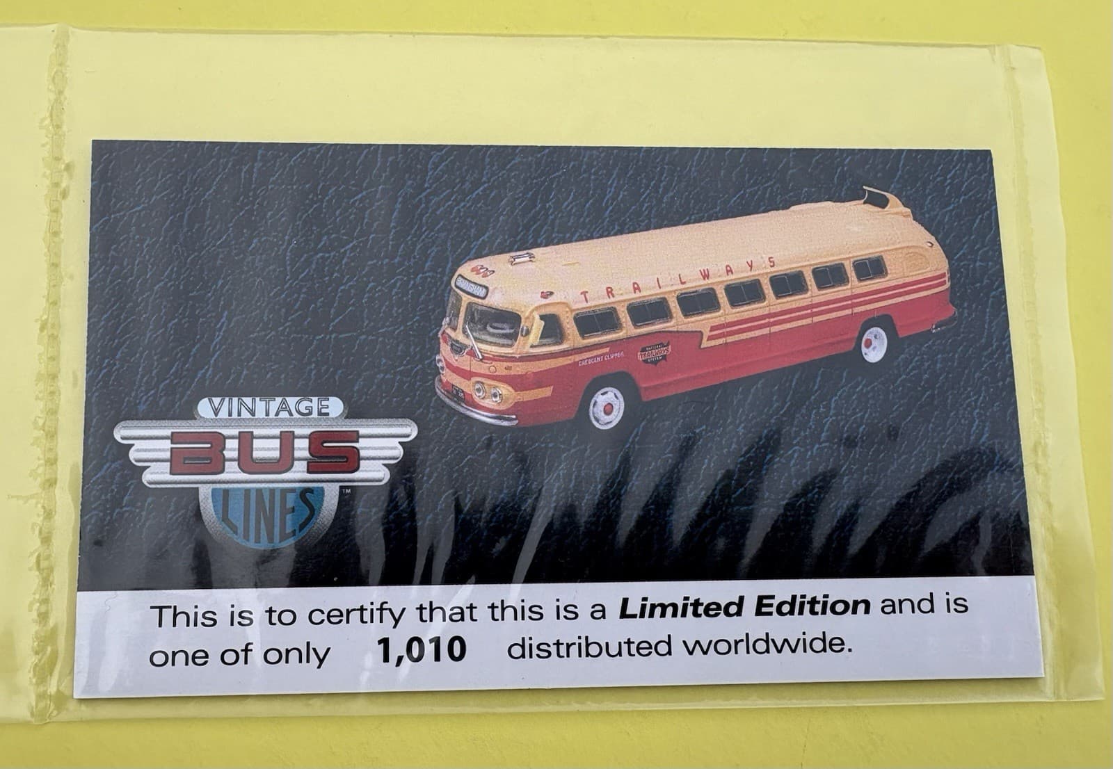 Corgi - Ltd Edition Trailways Crescent Clipper Bus 1:50 Scale, Dest: Birmingham 4