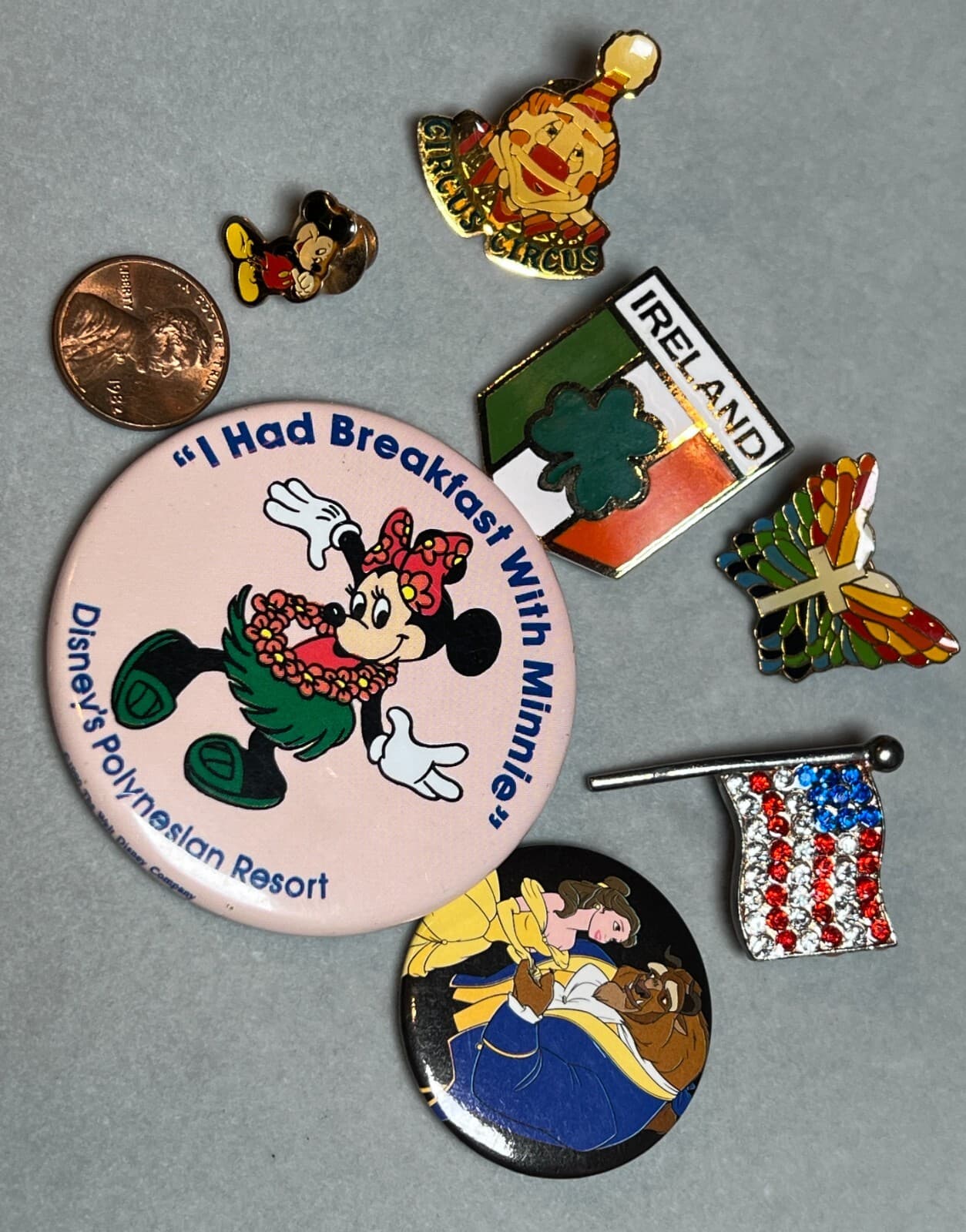 Lot of 7 Vintage Pinbacks Buttons Mickey Minnie Mouse Disney Circus Beauty Beast 3