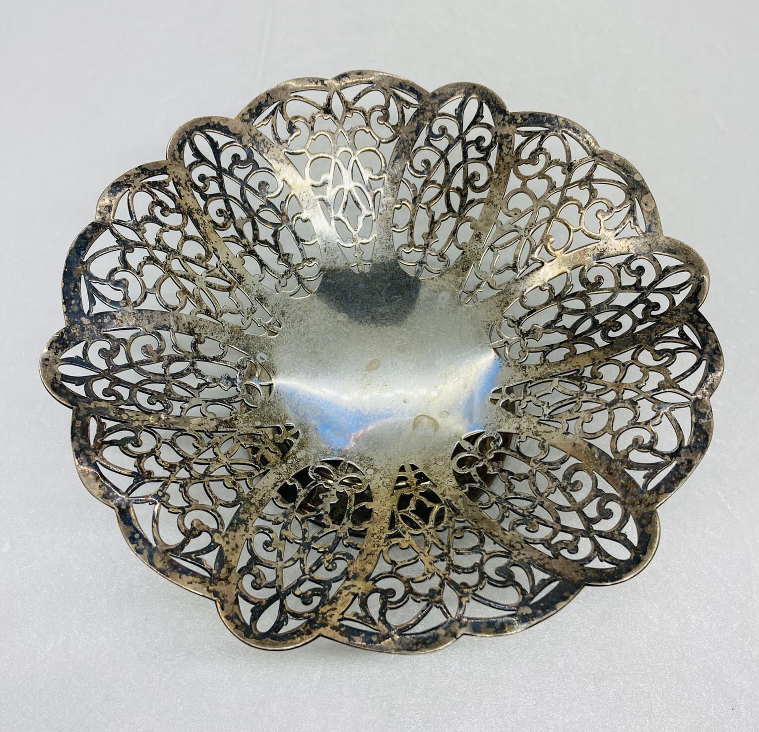 Antique International Silver 1424 Trinket Bowl Ornate “Love Lace” Design X1 2