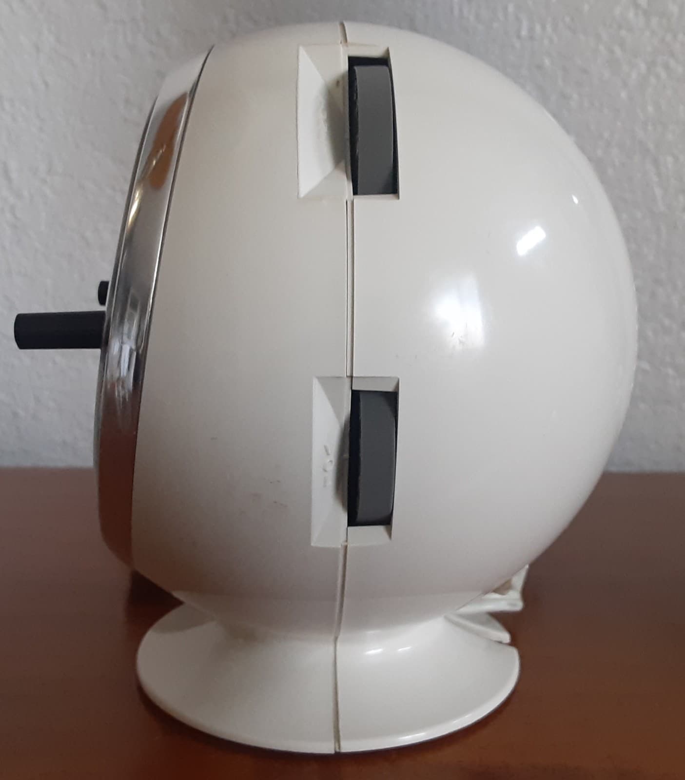 Vintage Sony TR-C290 Electric Alarm Clock & AM Radio - Works! Mid Modern Century 3