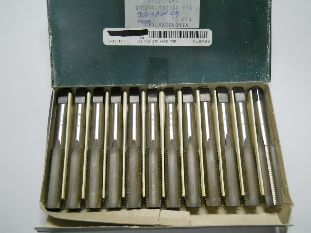 FYR Macedonia Standard Hand Taps 9/16-18 NF HSS Plug Qty. 12 #A15P58 