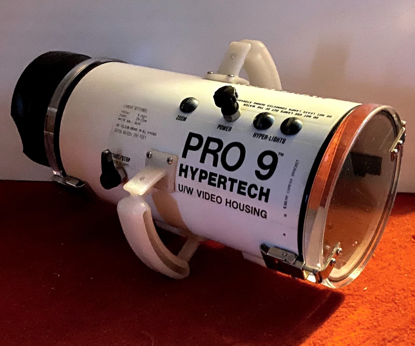 PRO-9 HYPERTECH UNDERWATER DIVE VIDEO/CAMERA HOUSING