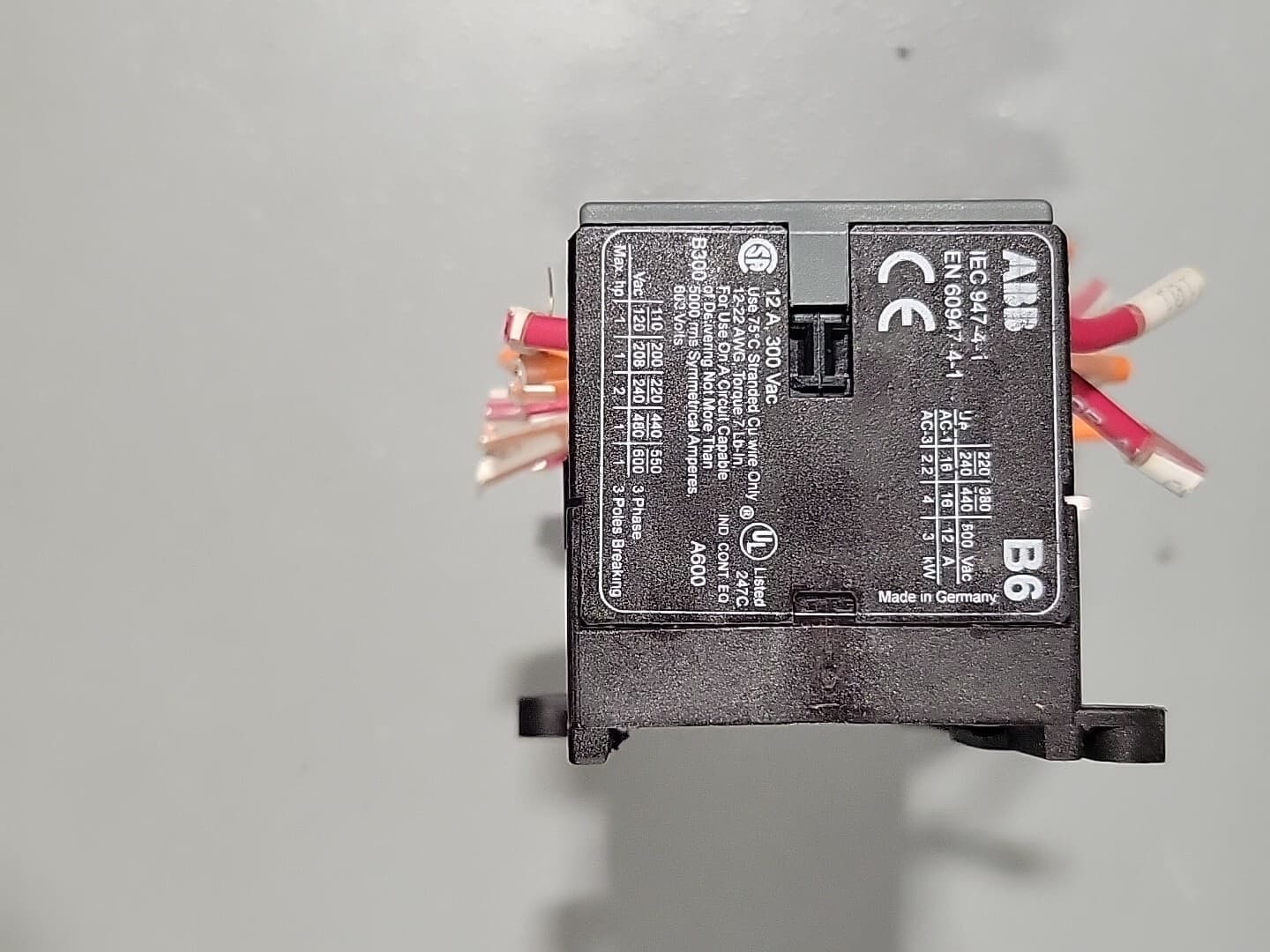 ABB VB6-30-01-01Electrical Contactor from an Electrovert EPK Wave Solder Machine 2