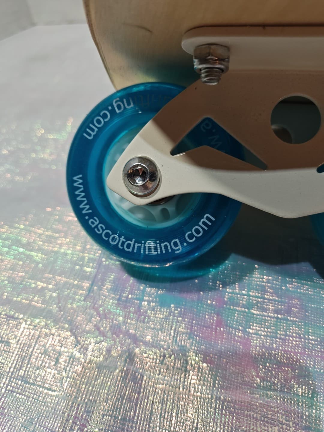 Ascot Drifting Drift Roller Skates Blue Light Up Wheels Pair New Never Used 3