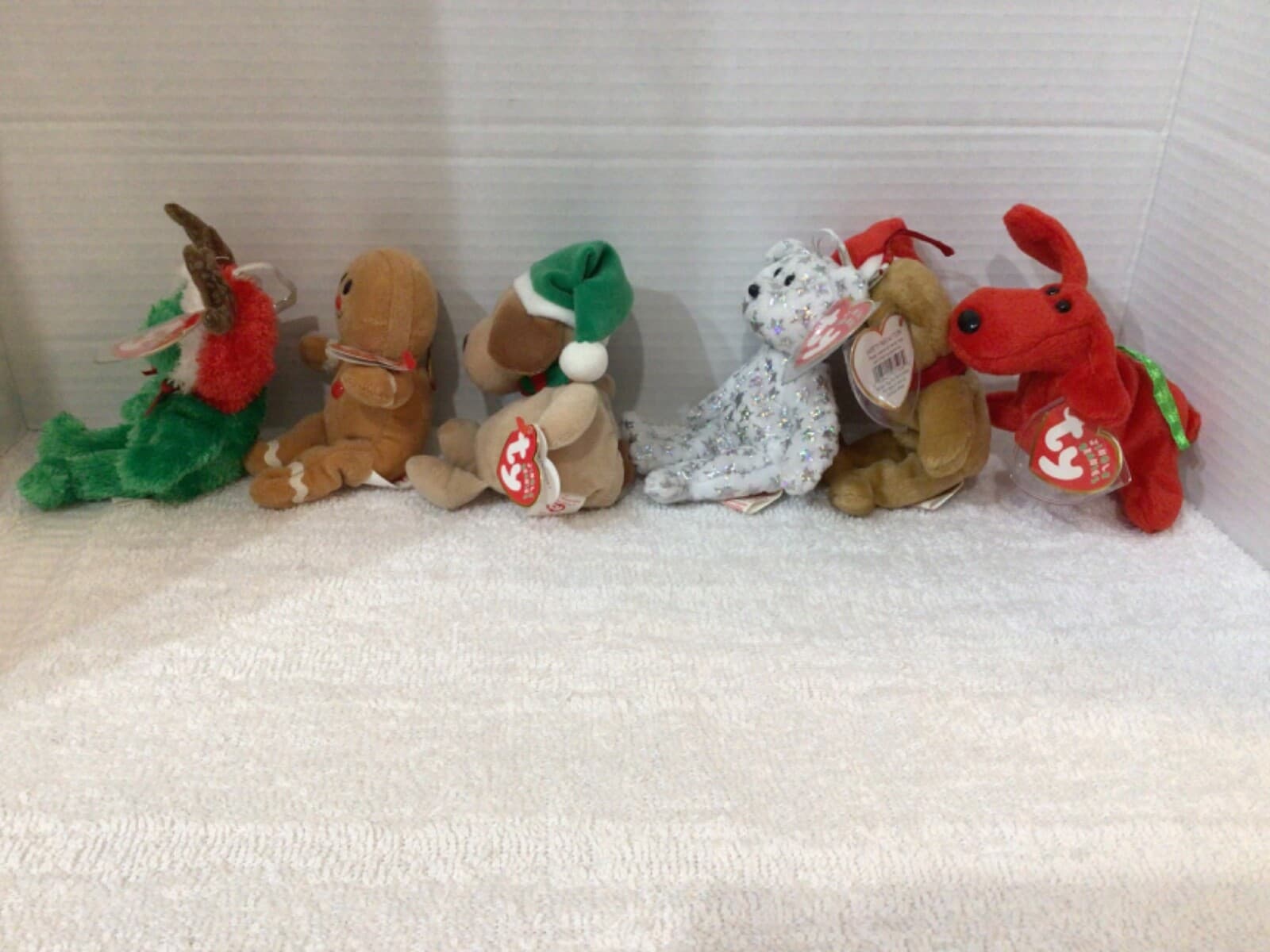 Ty Jingle Beanies Lot 2