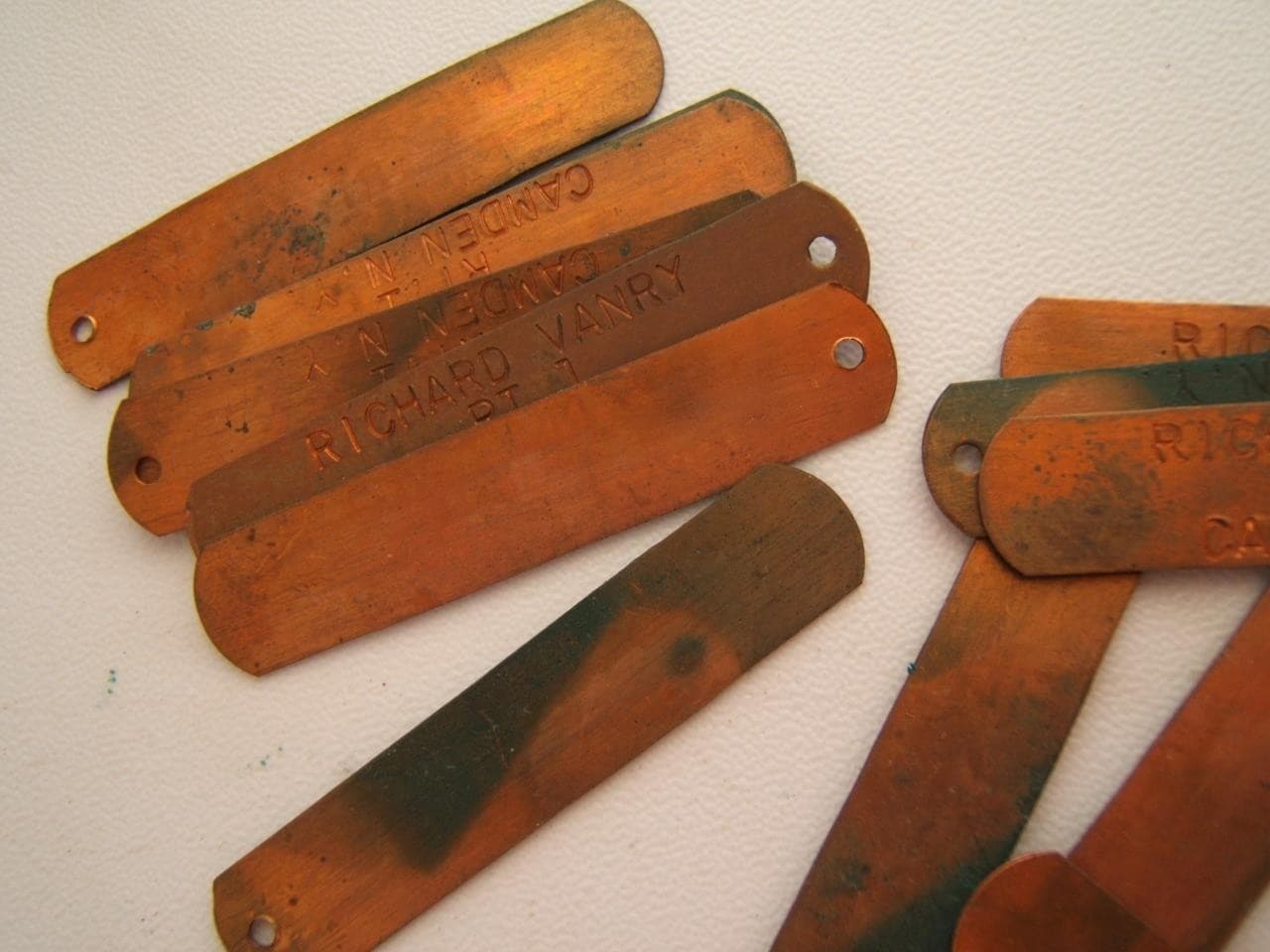 20 VINTAGE COPPER TRAP TAGS INDENTIYING TAGS 3