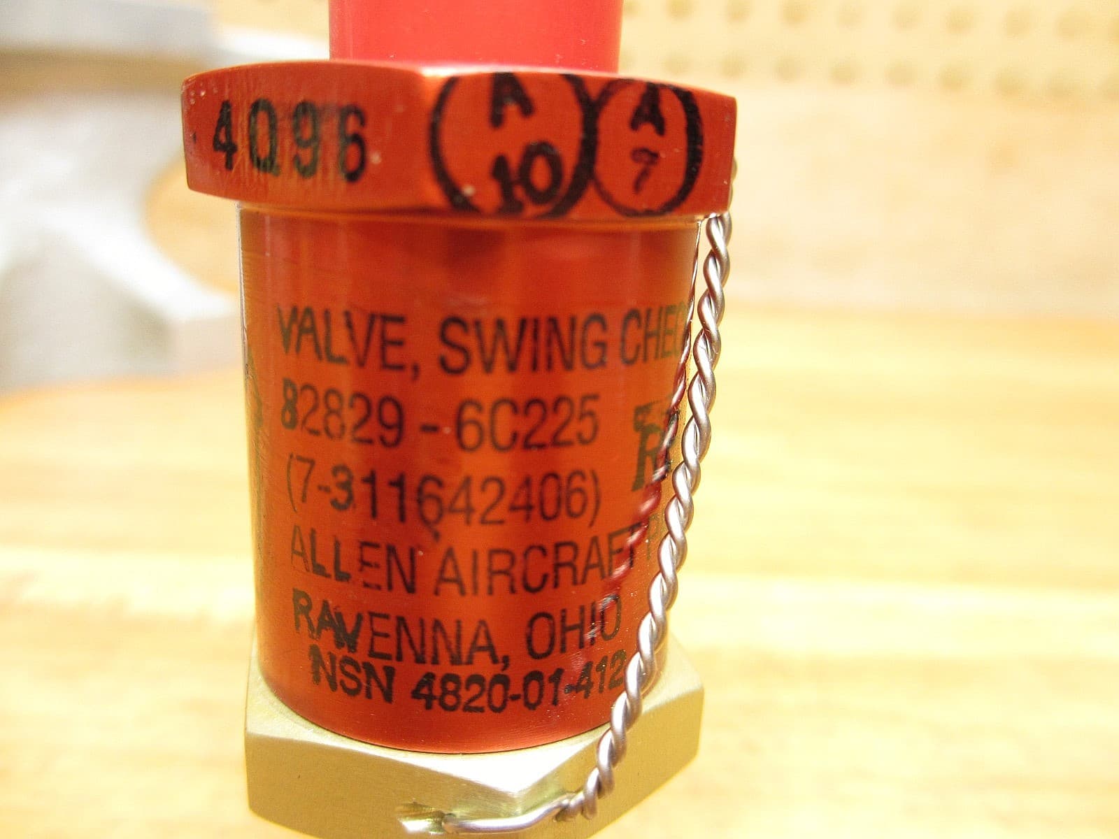 Allen Aircraft 82829-6C225 *NEW OLD STK* Swing Check Valve NSN-01-412-4003 2