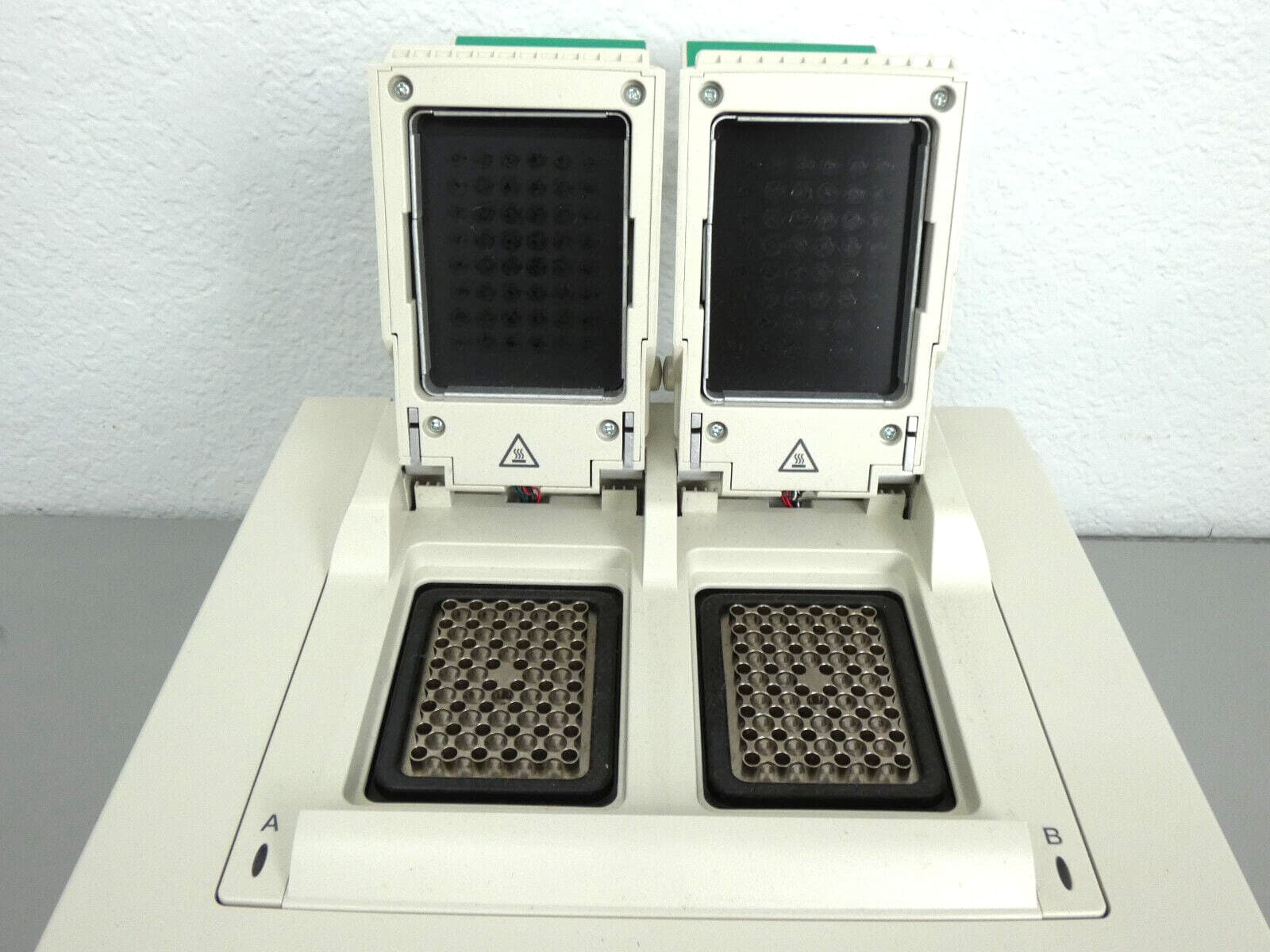 Bio-Rad C1000 Touch PCR Thermal Cycler w/ 2X48 Well Fast Reaction Module 2