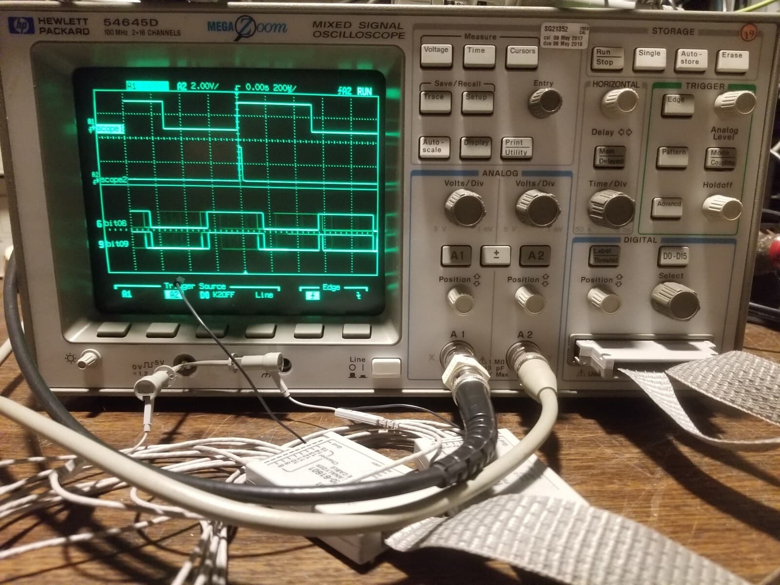 HP54645D Mixed Signal Oscilloscope MSO COMPLETE WITH PROBES. 100MHz 2Ch+16 data 2