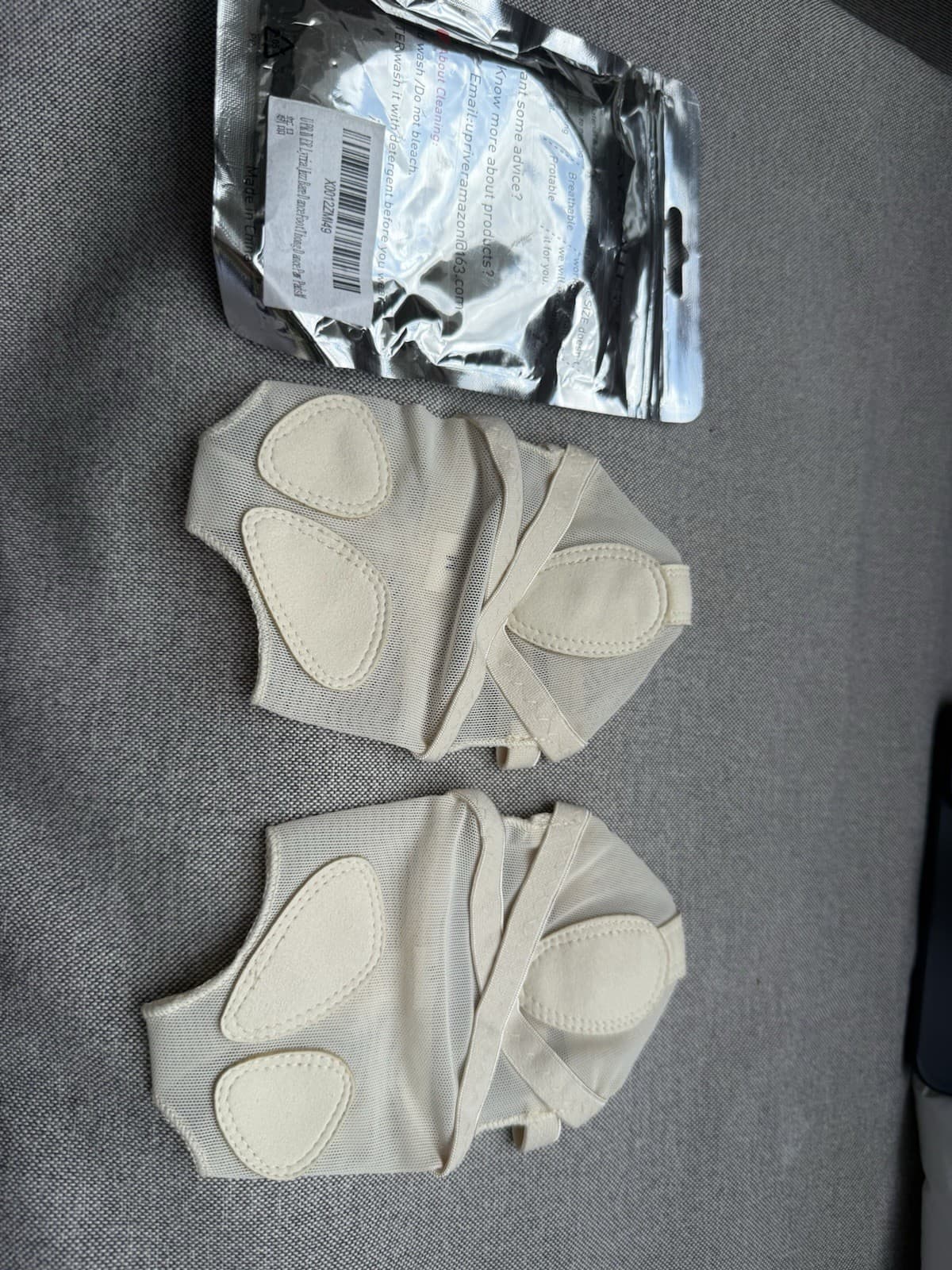 Dance Foot Thongs, Foot Paws Dance Yoga Half Foot Shoes. 2