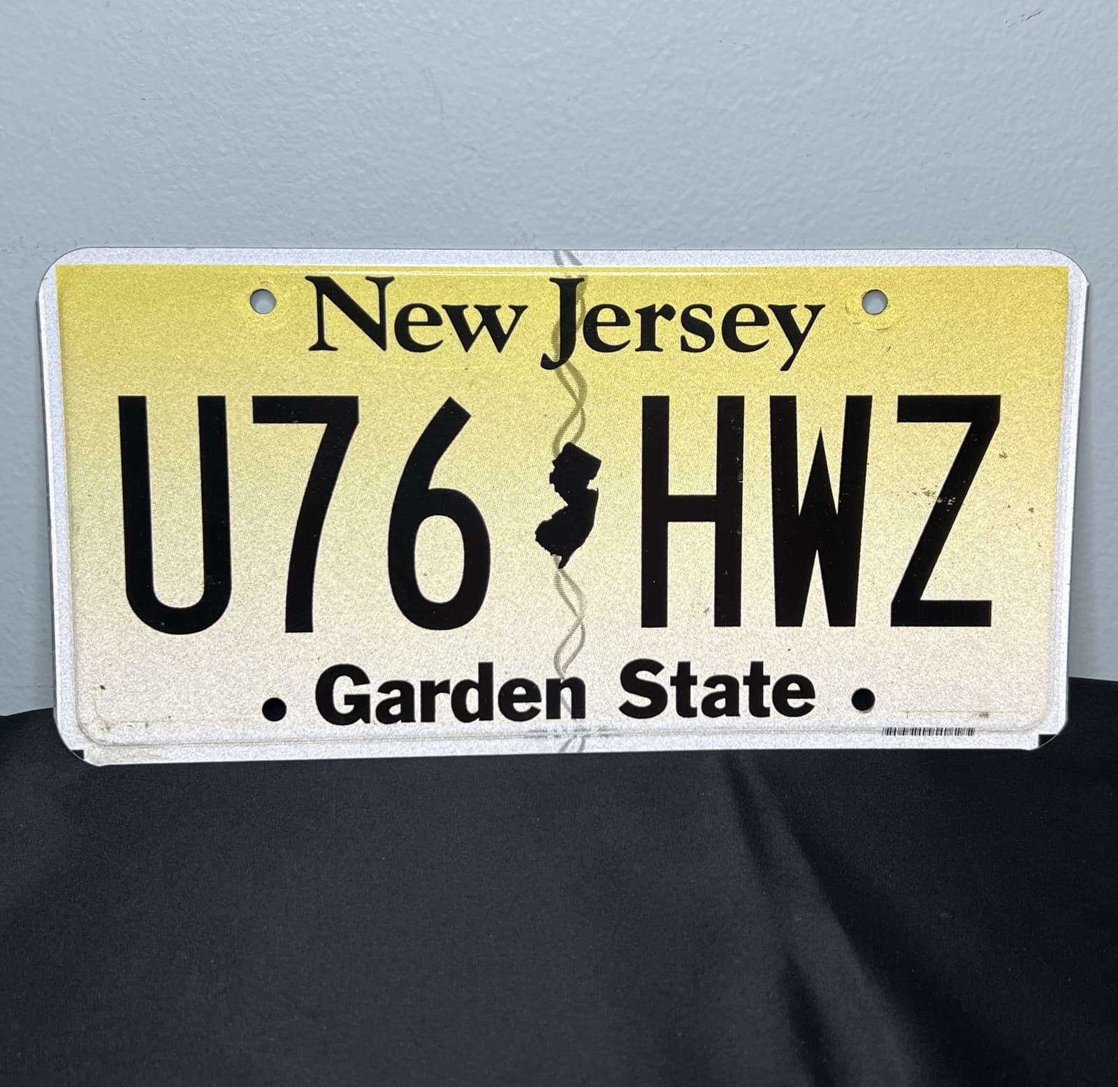 New Jersey Garden State Yellow License Plate Flat #U76-HWZ NJ Home Decor Craft