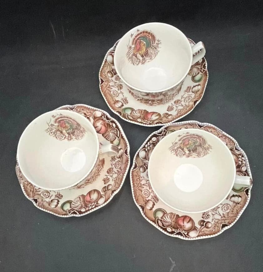 Johnson Bros. His Majesty Teacups & Saucers (set of 3) - Turkey Center 2