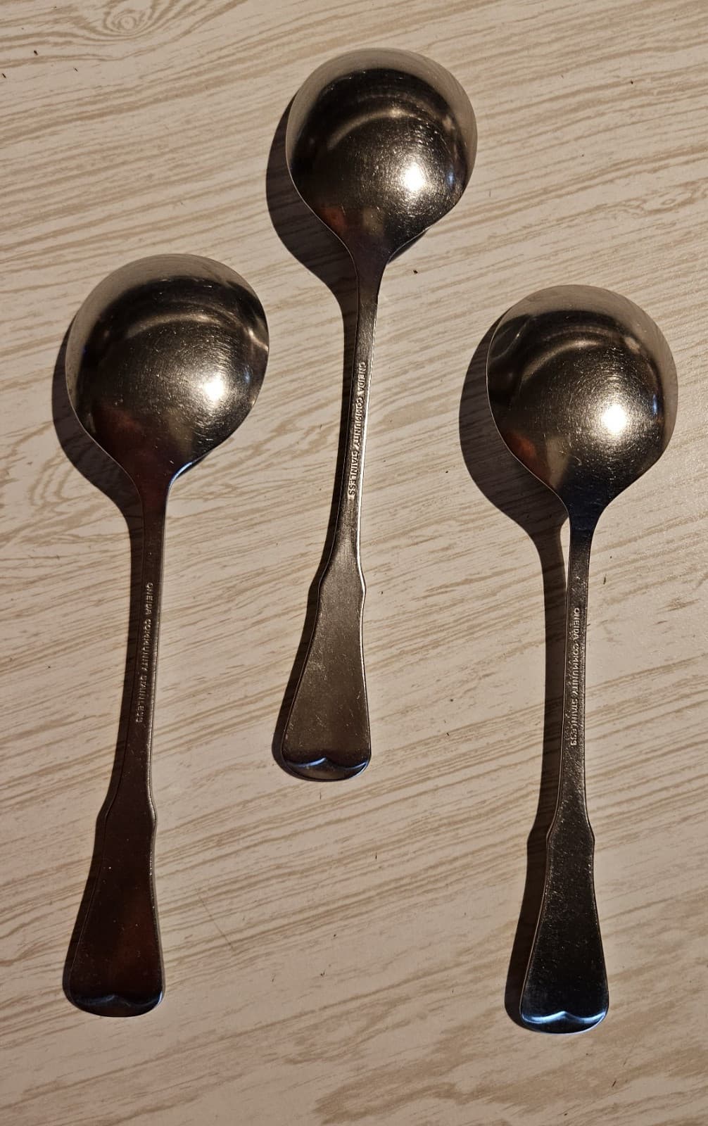 Vintage Oneida Community Patrick Henry 3 Round Gumbo Soup Spoons Stainless LOT 2