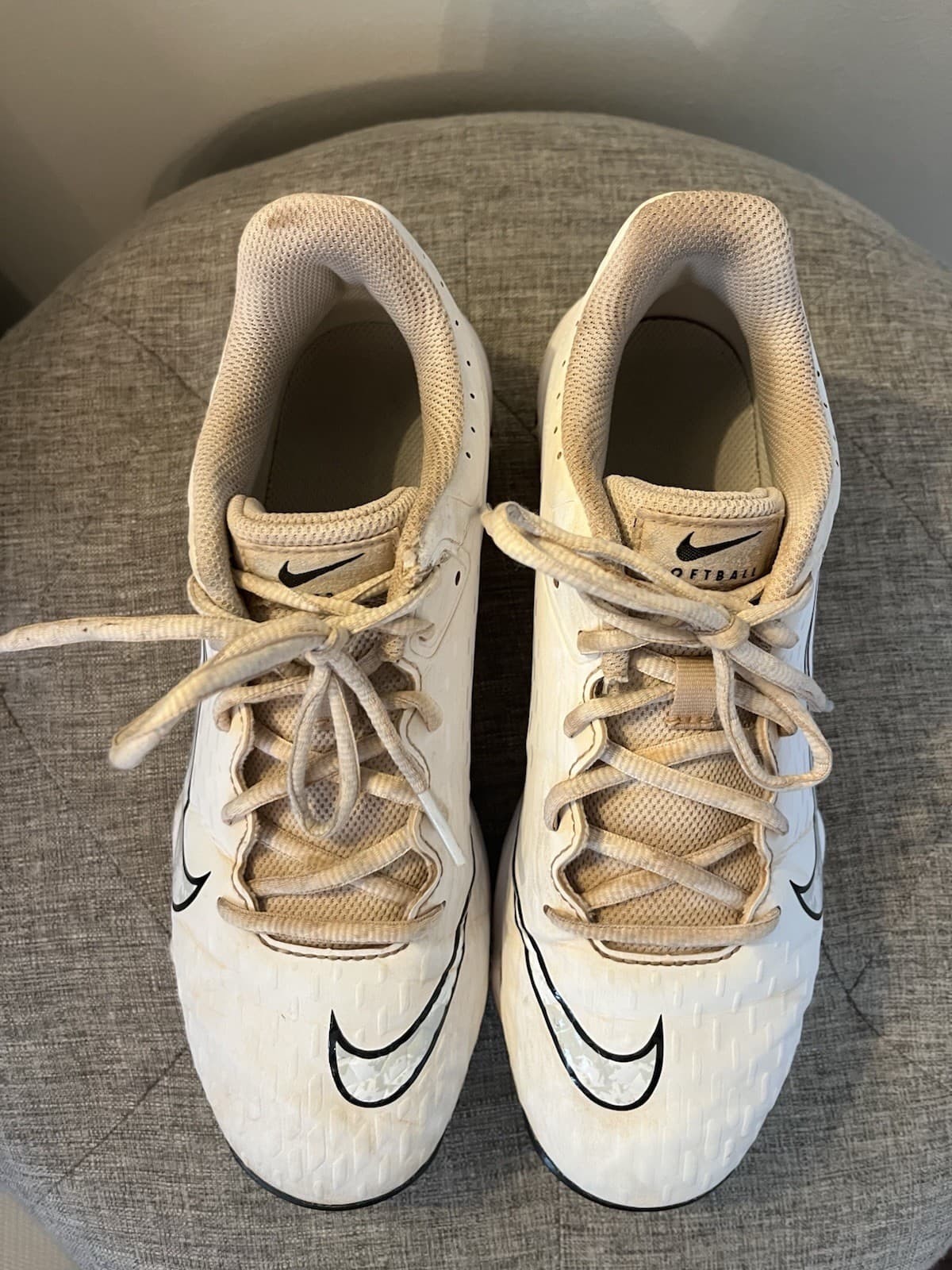 Women’s 7.5 Nike HyperDiamond 4 Softball Cleat White Black 4