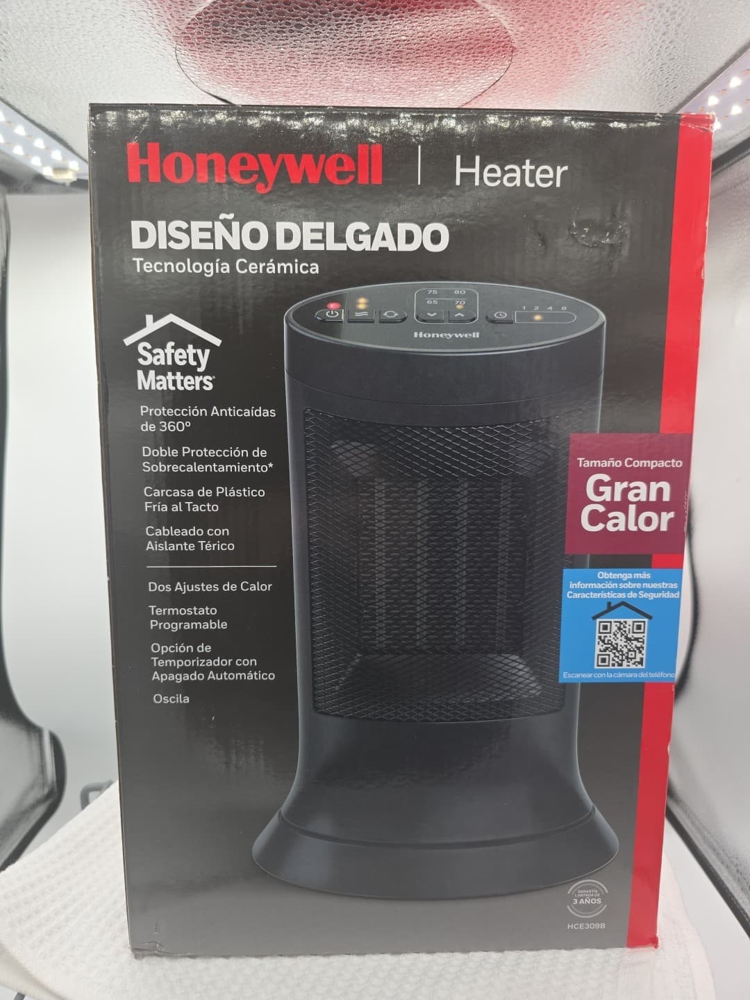 Honeywell Slim Design Compact Ceramic Oscillating Heater 2 Heat Settings-Tested 5