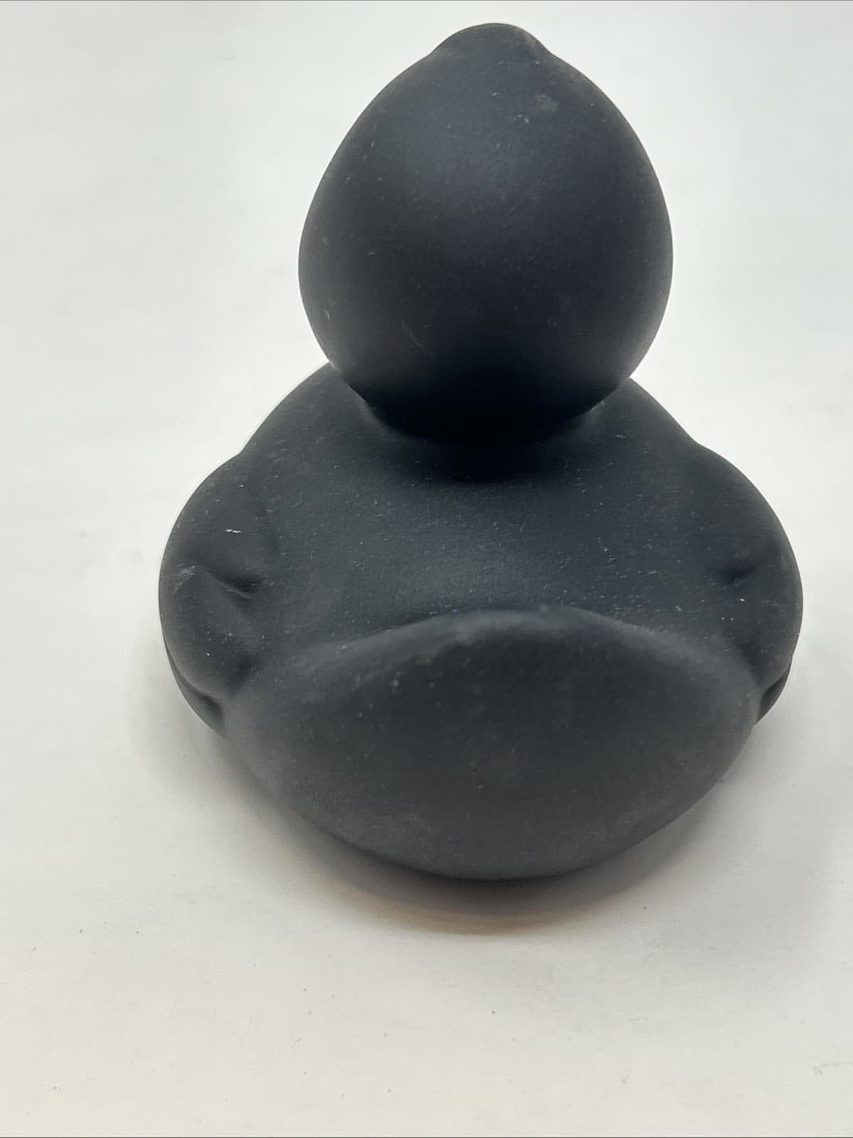 Lufthansa First Class Terminal Rubber Black Duck Collectible Rare 4