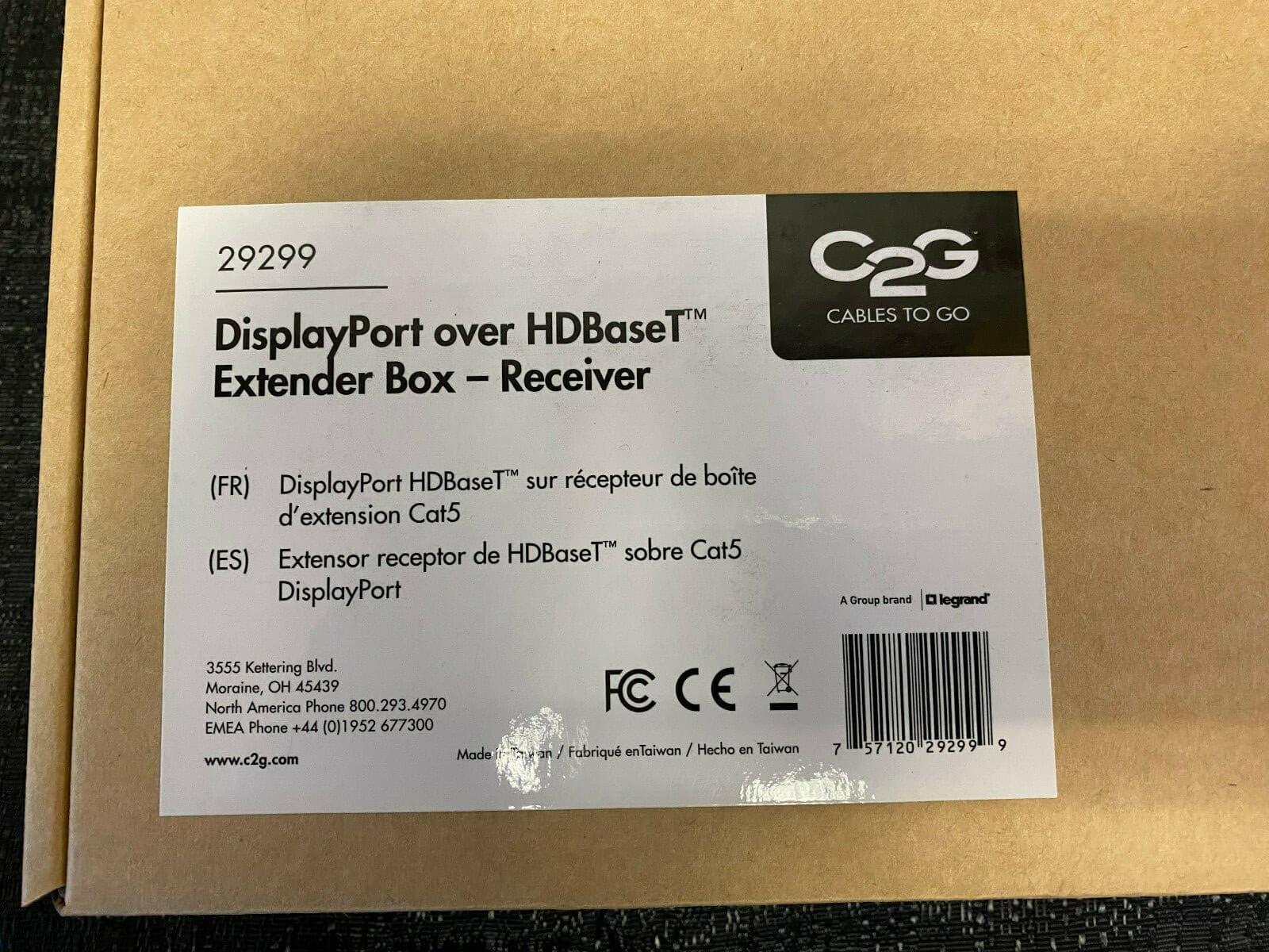 C2G 29302 & 29299 DisplayPort HDBaseT over Cat5 Extender Transmitter & Receiver  4