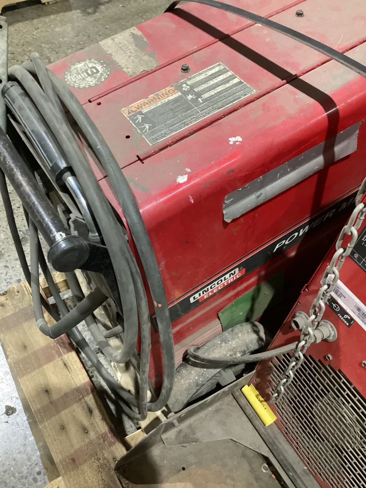 LINCOLN ELECTRIC POWER MIG 300 WELDER USED 4