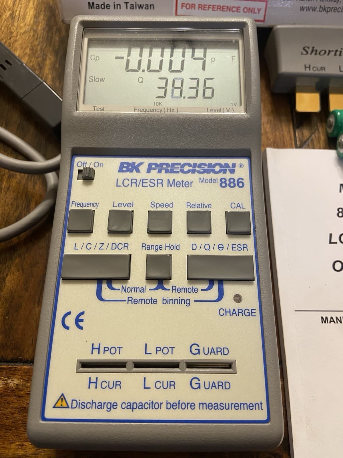 BK Precision 886 Synthesized In-Circuit LCR/ESR Meter Kit (Tests to 100kHz) 2