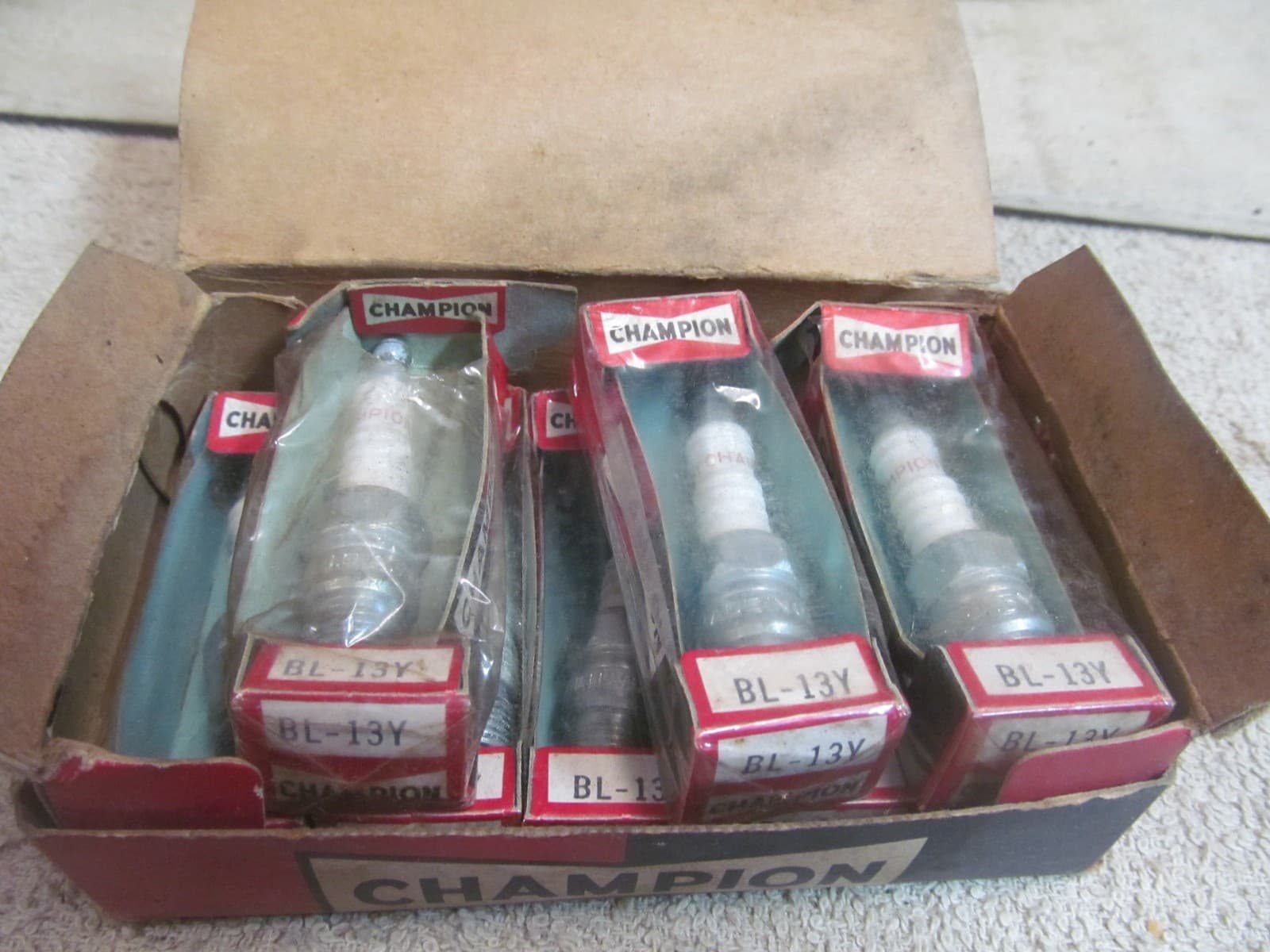 (8) NOS CHAMPION SPARK PLUGS, BL-13Y, 14 MM, IN THE ORIGINAL BOX, USA MADE. 3