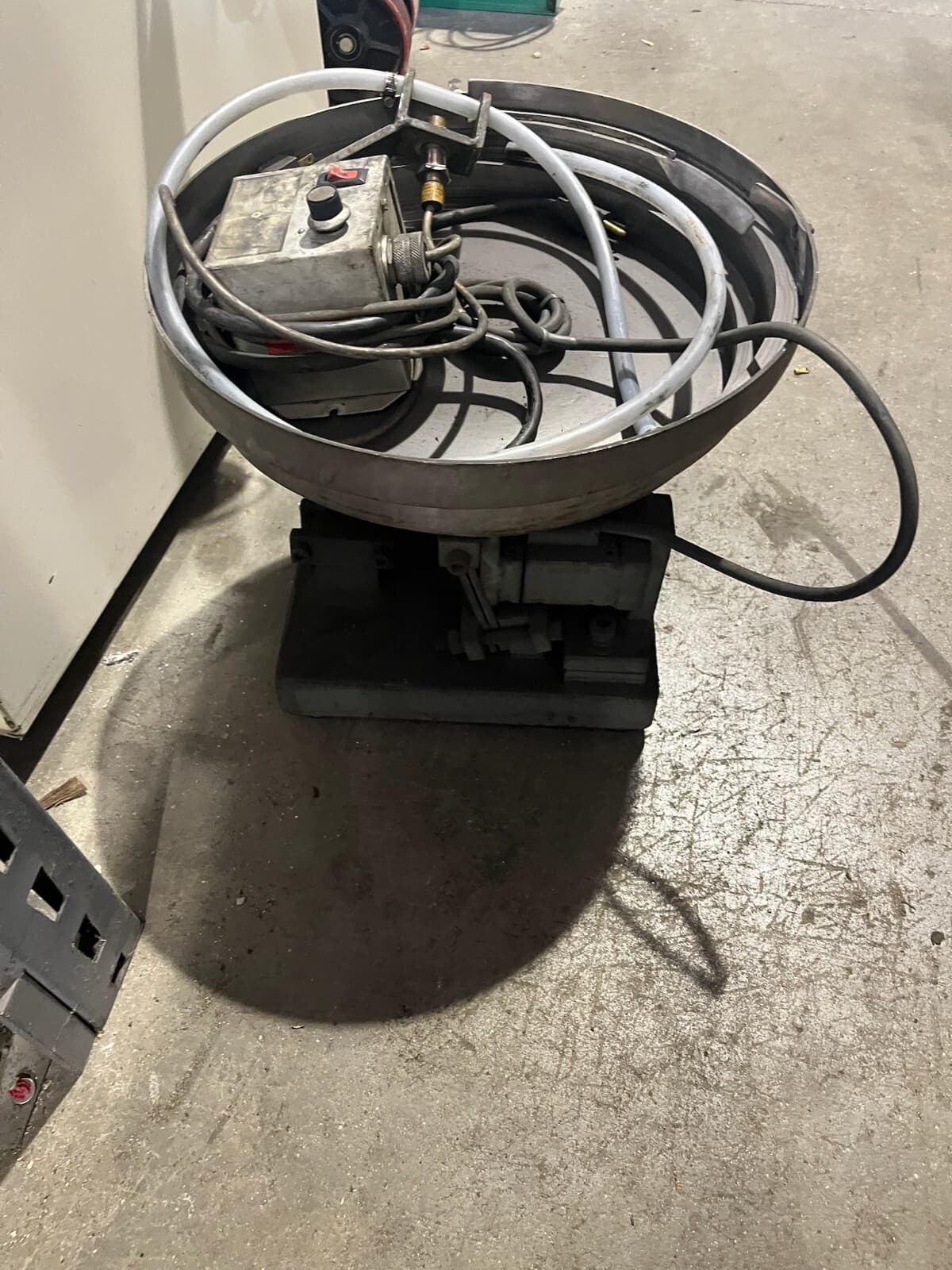 Vibratory Centrifugal Parts Feeder Bowl 15" 3