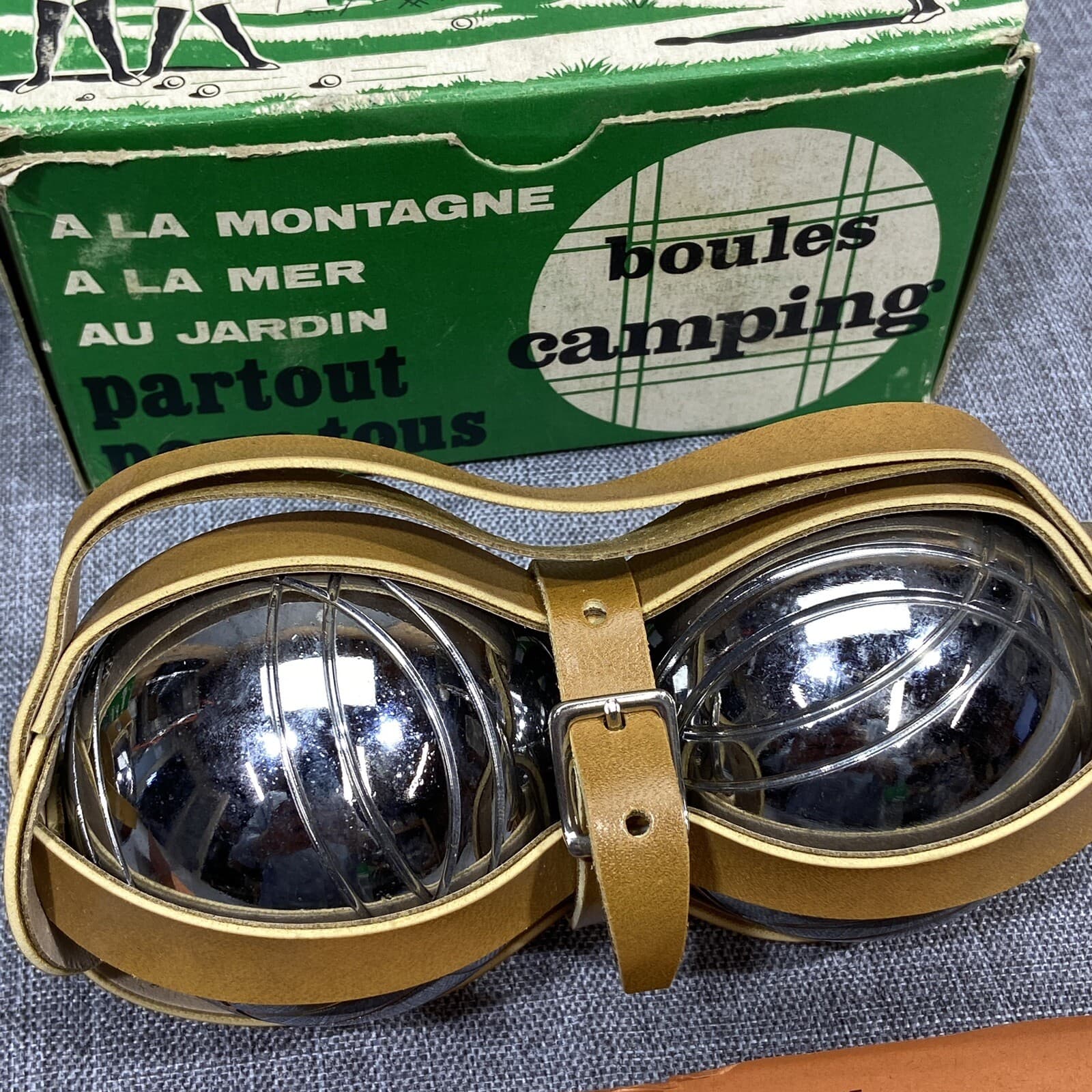 Petanque Jeu de Boules Lawn Bowling Ball Game Set & Box Metal Vintage French 3