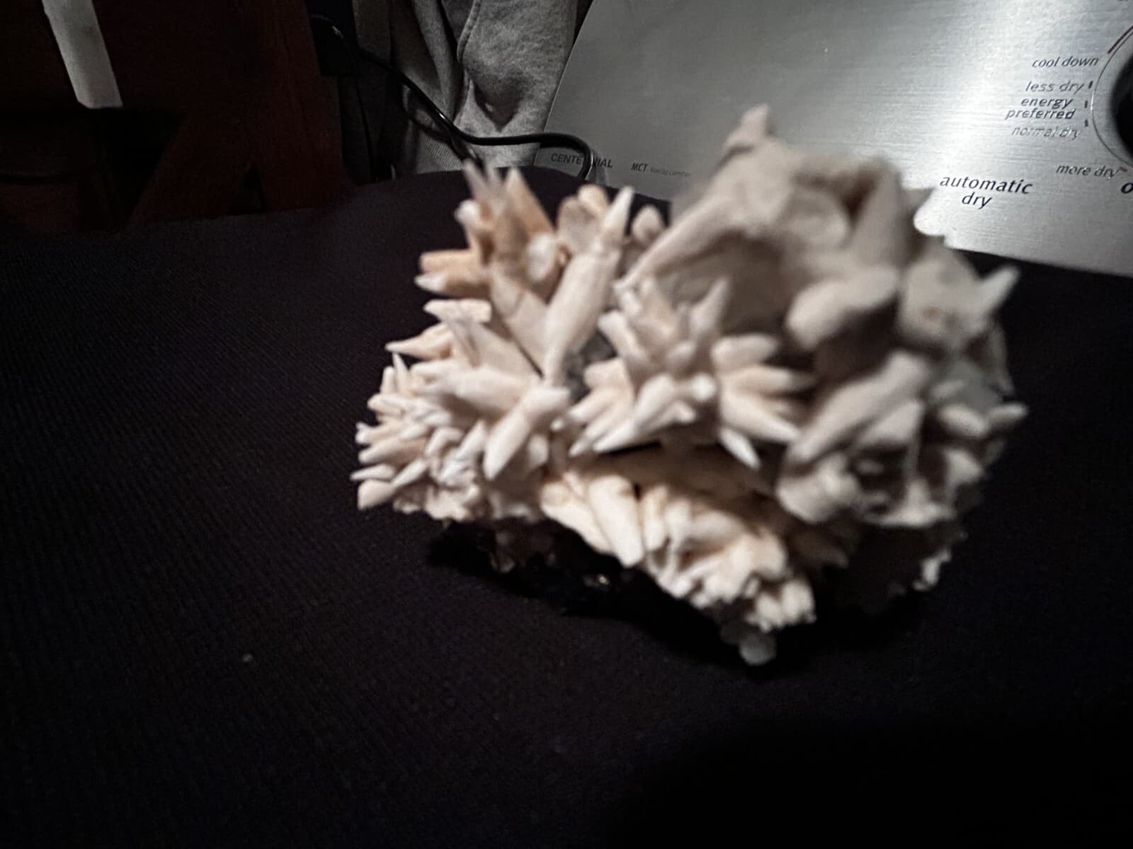 KB: NICE! SW & LW FL. MODERATE RED CALCITE XLS. FROM ANCASH, PERU 3