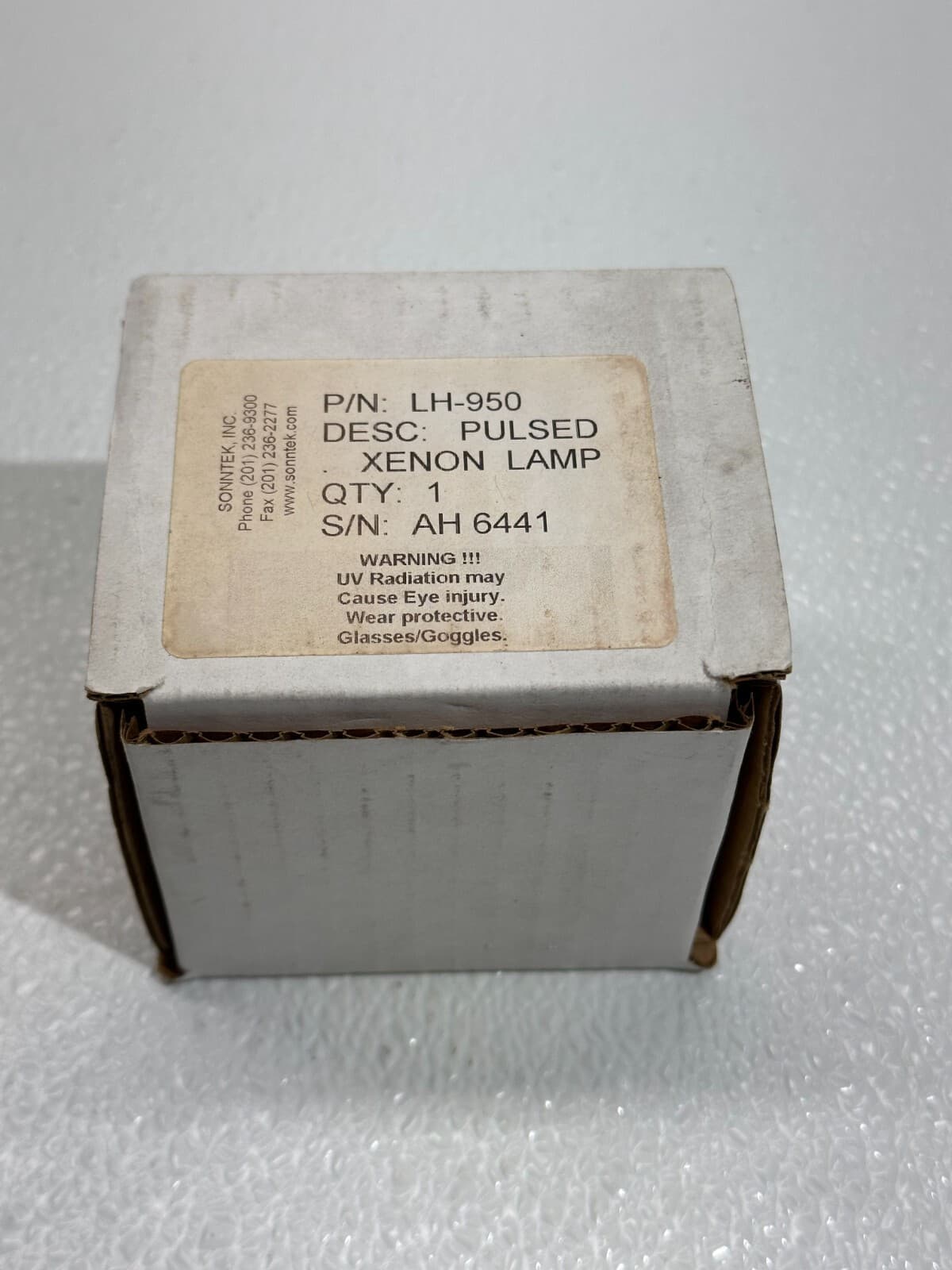Sonntek PN: LH-950 Deuterium UV Lamp Ultraviolet XENON Light 3