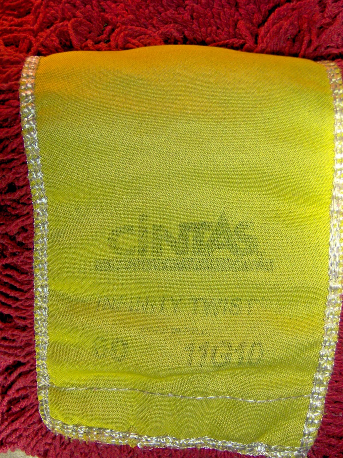 1 Used & Clean Dust Mop REPLACEMENT HEAD RED 60" Dustmop Looped Cintas 60 2