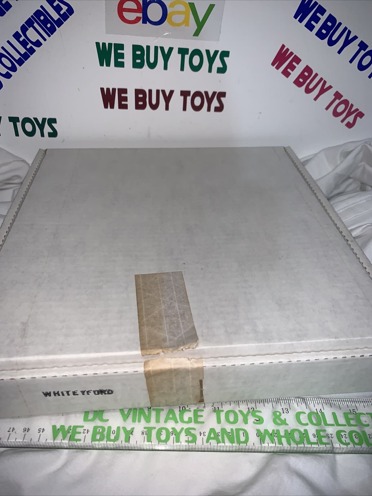 1990 GARTLAN WHITEY FORD PERSONALLY AUTOGRAPHED 10-1/4" PLATE - NEW YORK YANKEES 2