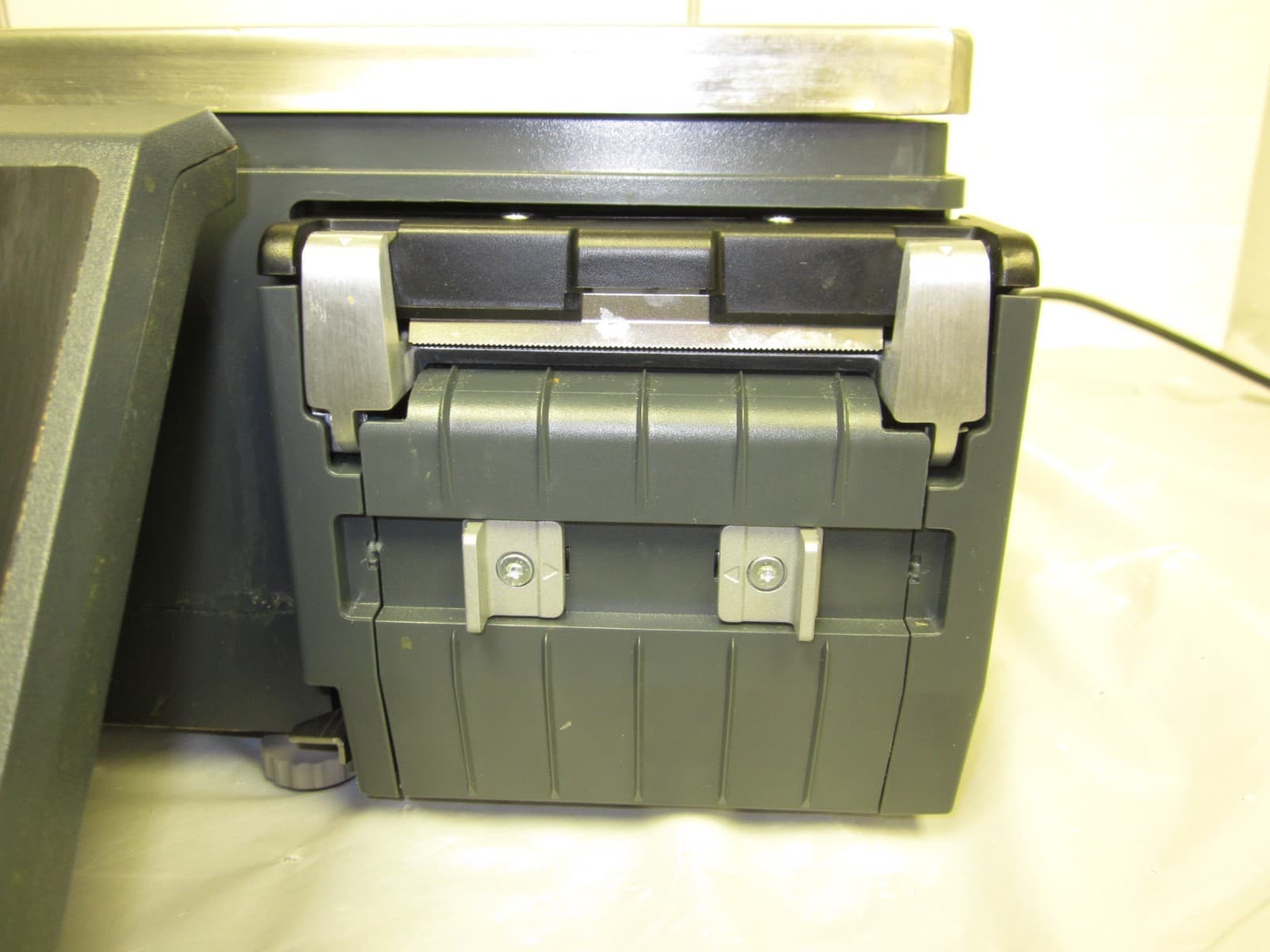 Bizerba XC 100 PRO 15-30 lb. Countertop Food Scale W/Printer - Tested & Working 6