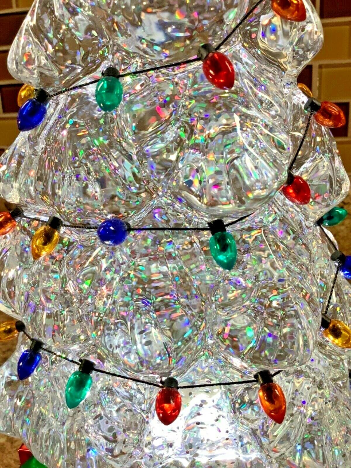 Bath & Body Works 11.25" Christmas Tree Water Globe Candle Pedestal Iridescent 4