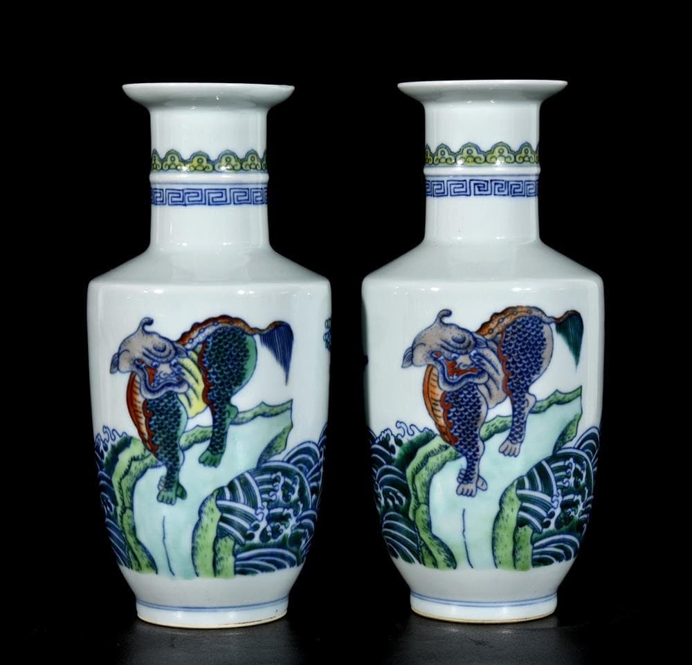 Pair Yongzheng Signed Old Chinese Doucai Vase W/kylin U1339